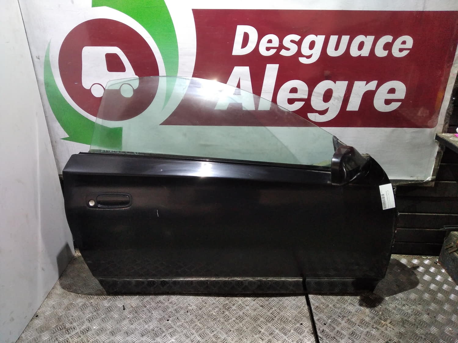 TOYOTA CELICA PUERTA DELANTERA DERECHA TOYOTA CELICA PUERTA DELANTERA DERECHA