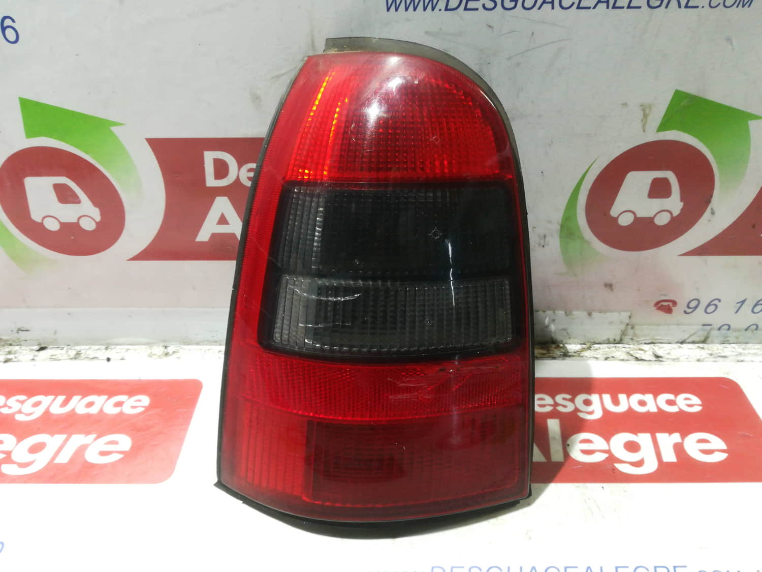 OPEL VECTRA B BERLINA PILOTO TRASERO IZQUIERDO OPEL VECTRA B BERLINA PILOTO TRASERO IZQUIERDO
