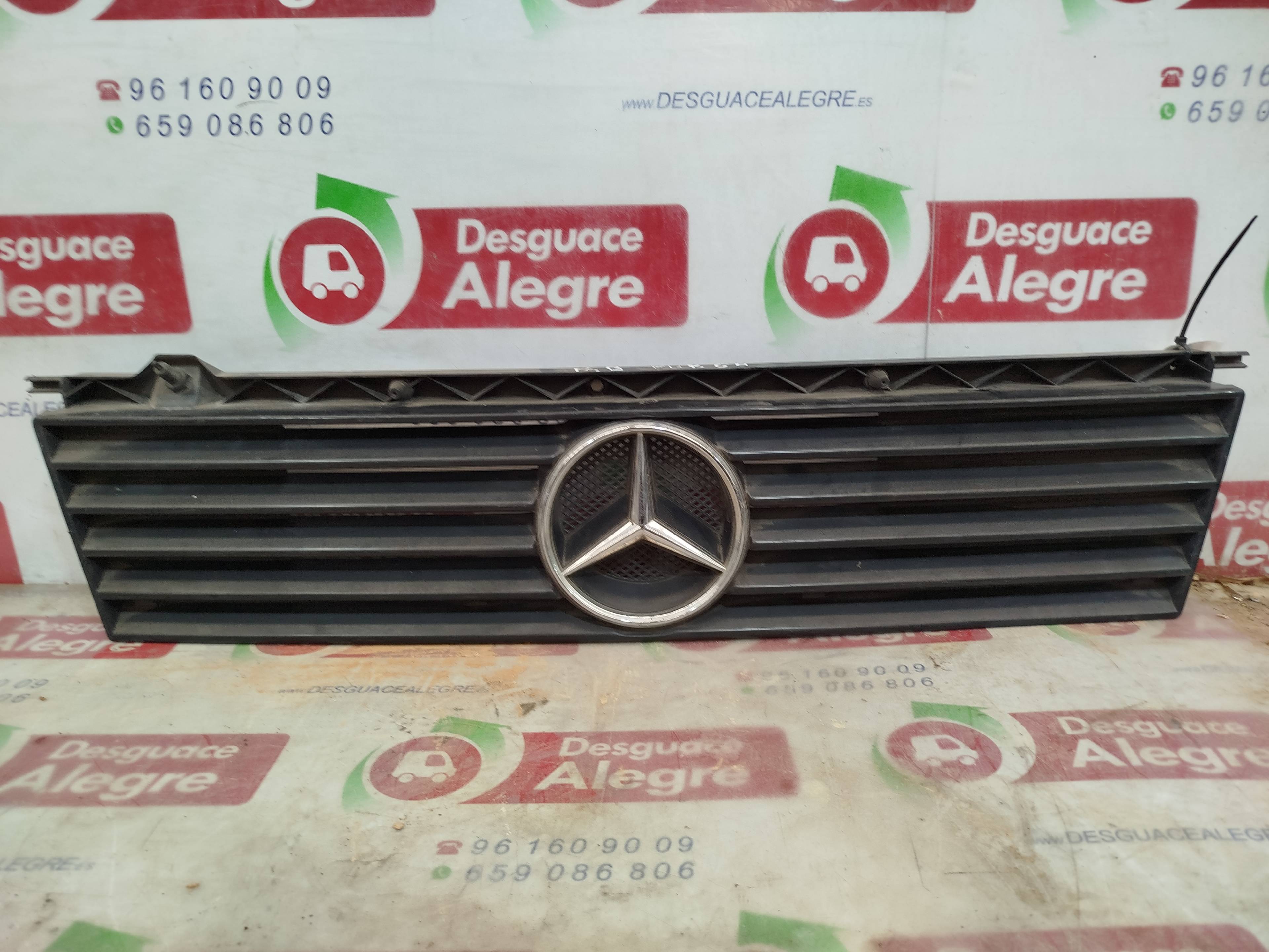 MERCEDES-BENZ MB 100 D FURGÓNCOMBI REJILLA DELANTERA MERCEDES-BENZ MB 100 D FURGÓNCOMBI REJILLA DELANTERA