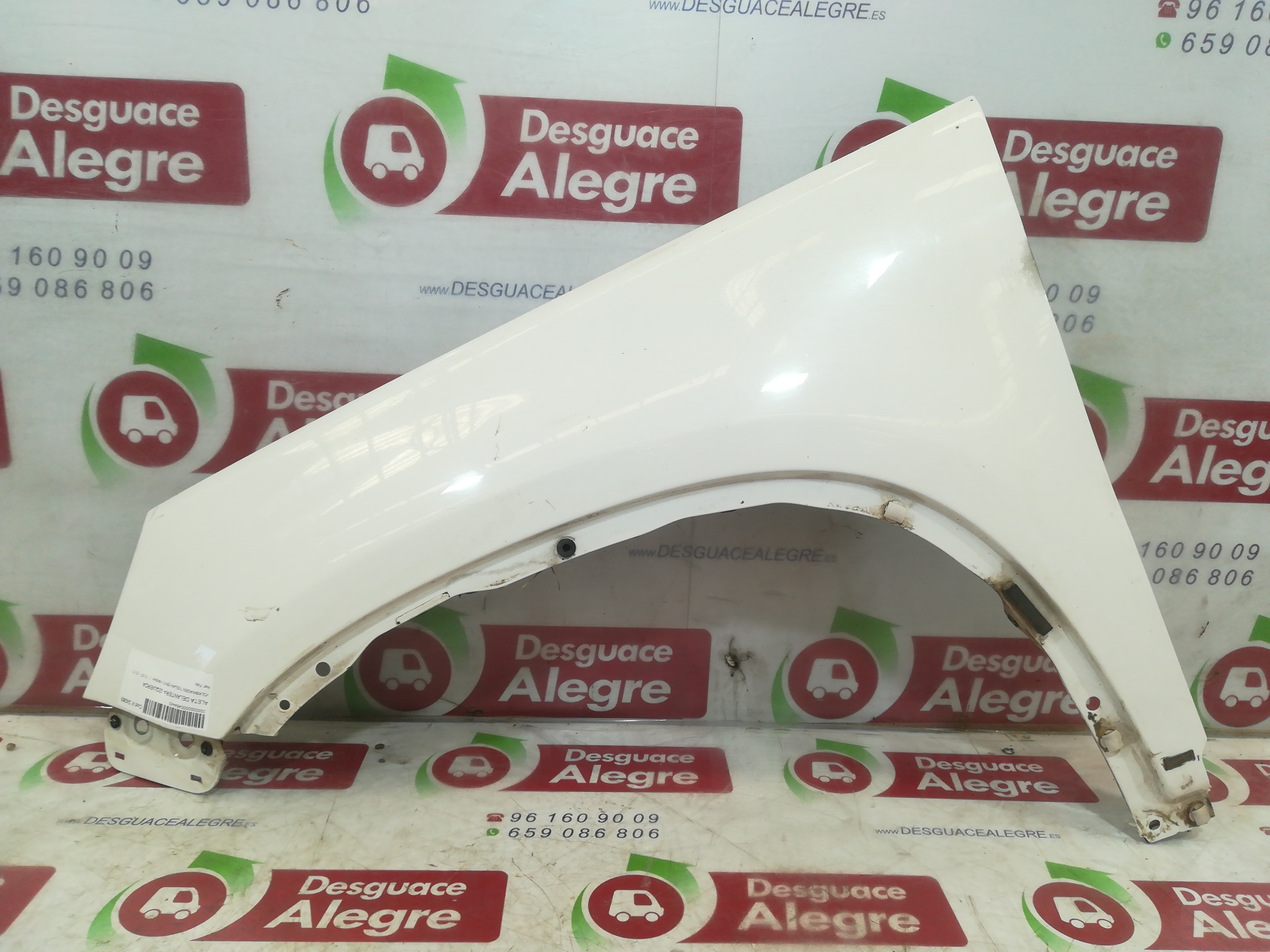 VOLKSWAGEN TIGUAN ALETA DELANTERA IZQUIERDA VOLKSWAGEN TIGUAN ALETA DELANTERA IZQUIERDA