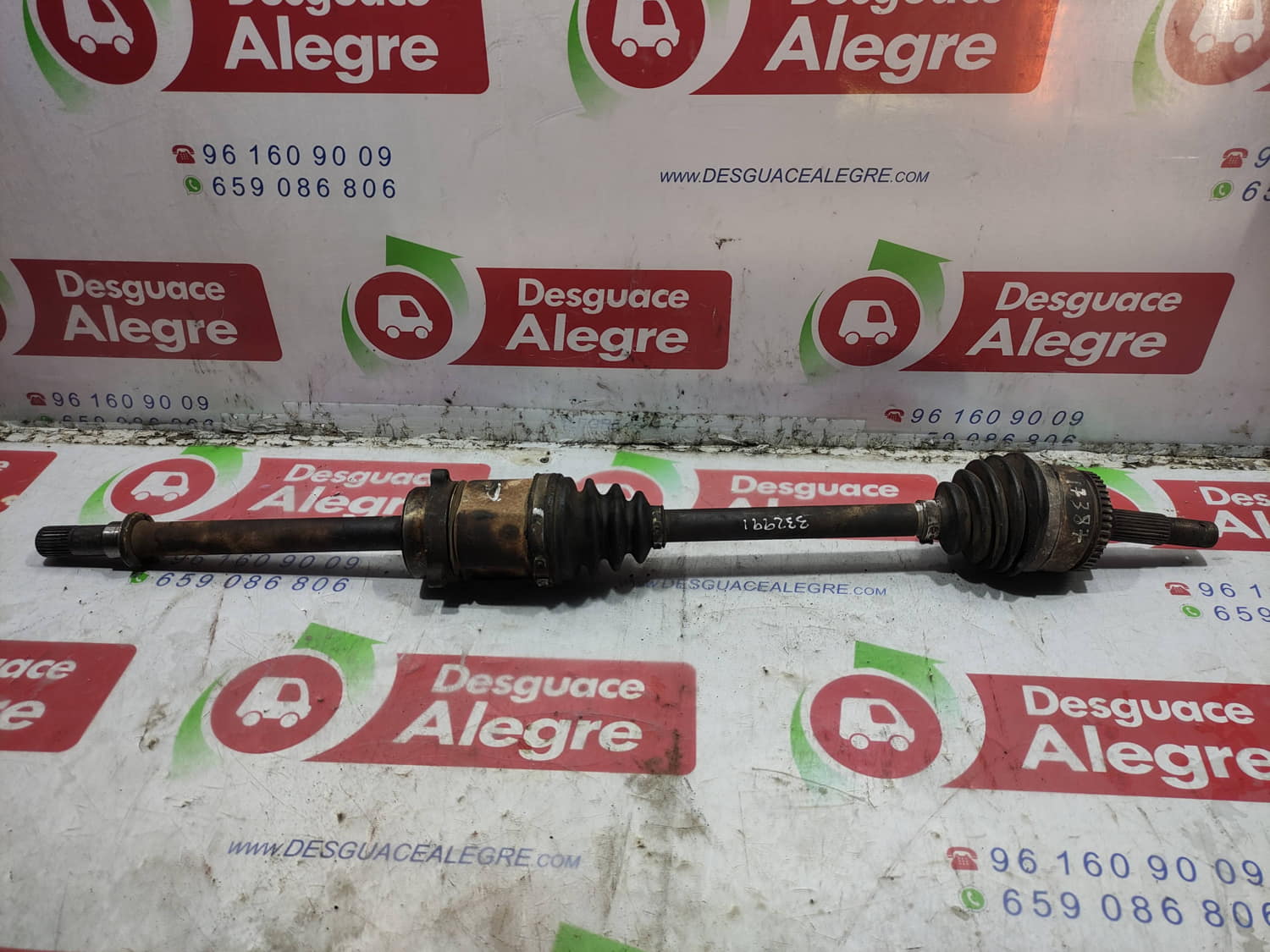 NISSAN ALMERA TINO TRANSMISION DELANTERA IZQUIERDA NISSAN ALMERA TINO TRANSMISION DELANTERA IZQUIERDA