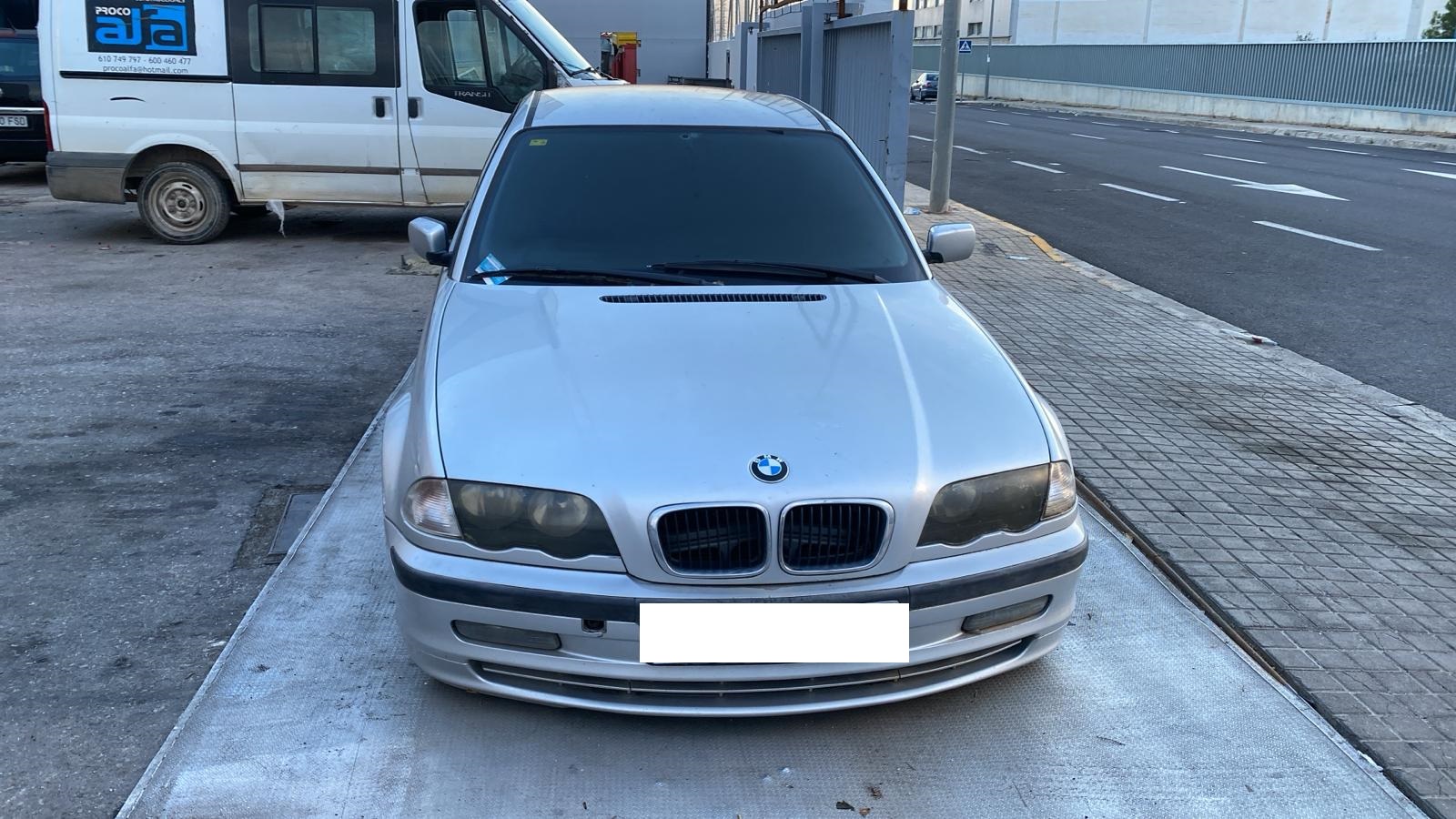 BMW 3 BERLINA ALETA DELANTERA DERECHA BMW 3 BERLINA ALETA DELANTERA DERECHA