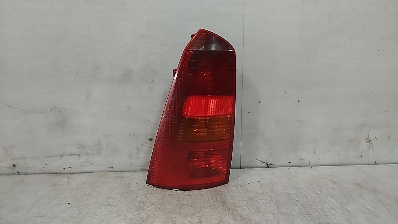 FORD FOCUS FAMILIAR PILOTO TRASERO IZQUIERDO FORD FOCUS FAMILIAR PILOTO TRASERO IZQUIERDO