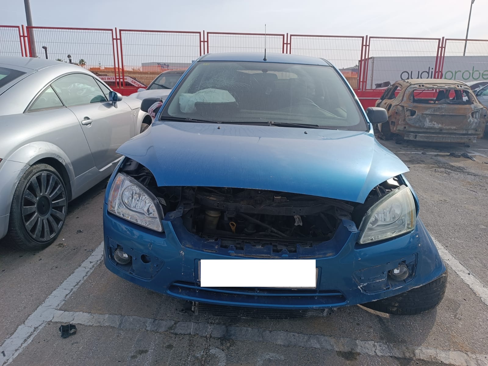 FORD FOCUS BERLINA PORTON TRASERO FORD FOCUS BERLINA PORTON TRASERO