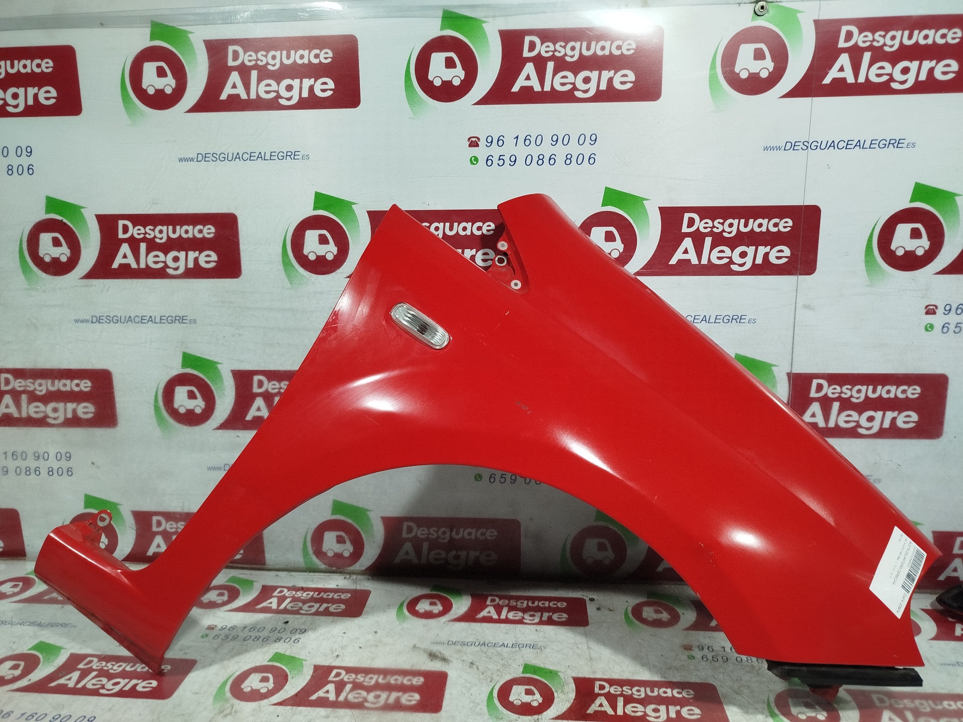 FIAT III PUNTO ALETA DELANTERA DERECHA FIAT III PUNTO ALETA DELANTERA DERECHA