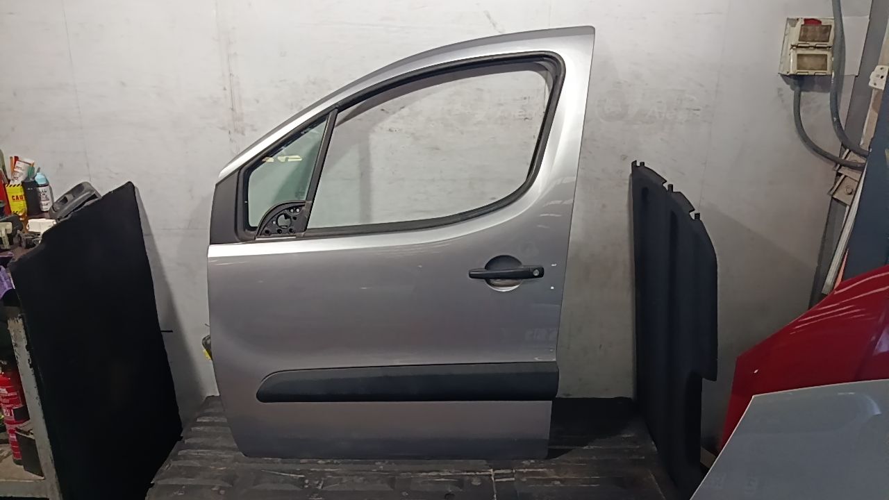 CITROEN BERLINGO COMBI PUERTA DELANTERA IZQUIERDA CITROEN BERLINGO COMBI PUERTA DELANTERA IZQUIERDA