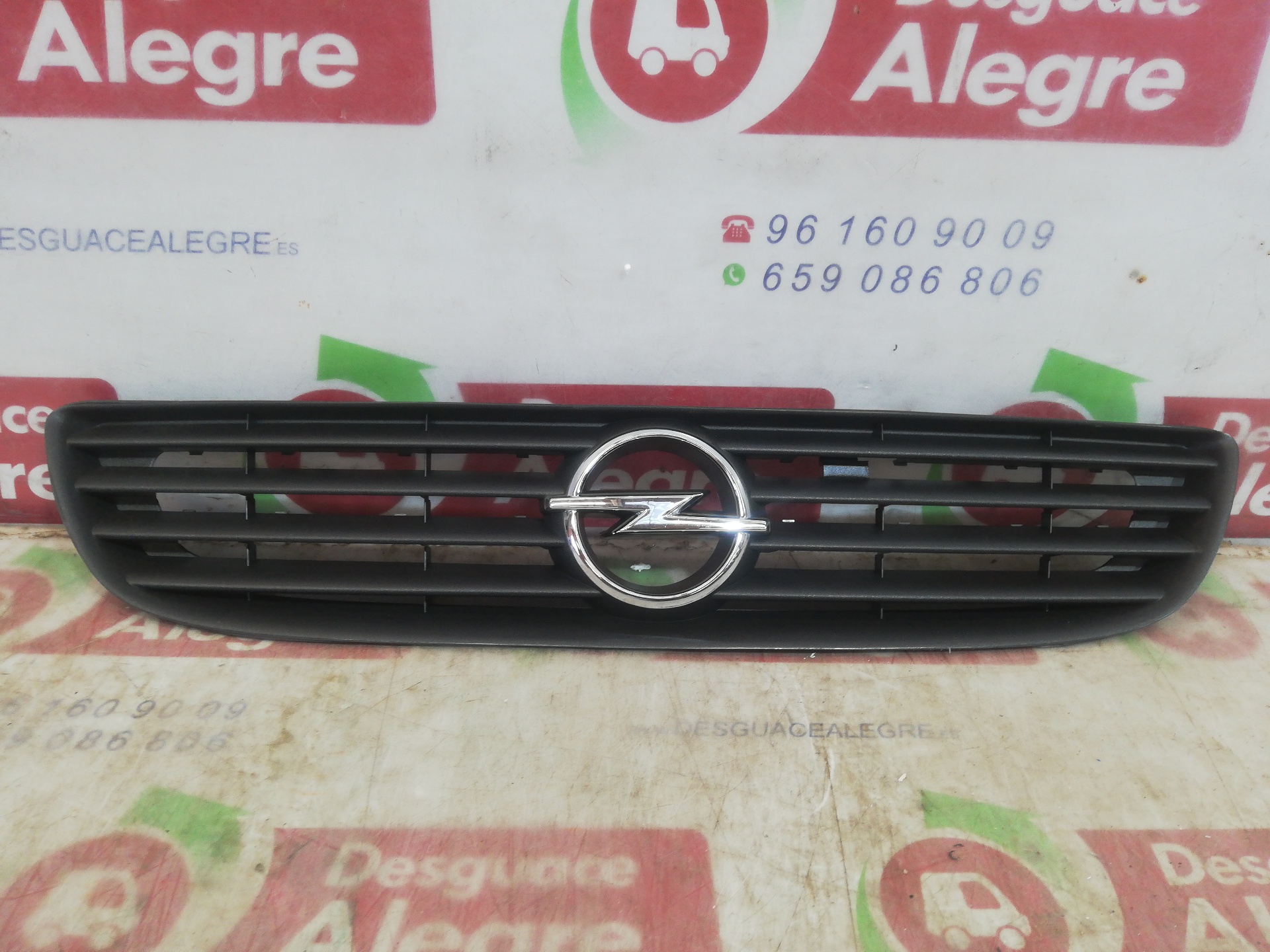 OPEL ZAFIRA A REJILLA DELANTERA OPEL ZAFIRA A REJILLA DELANTERA