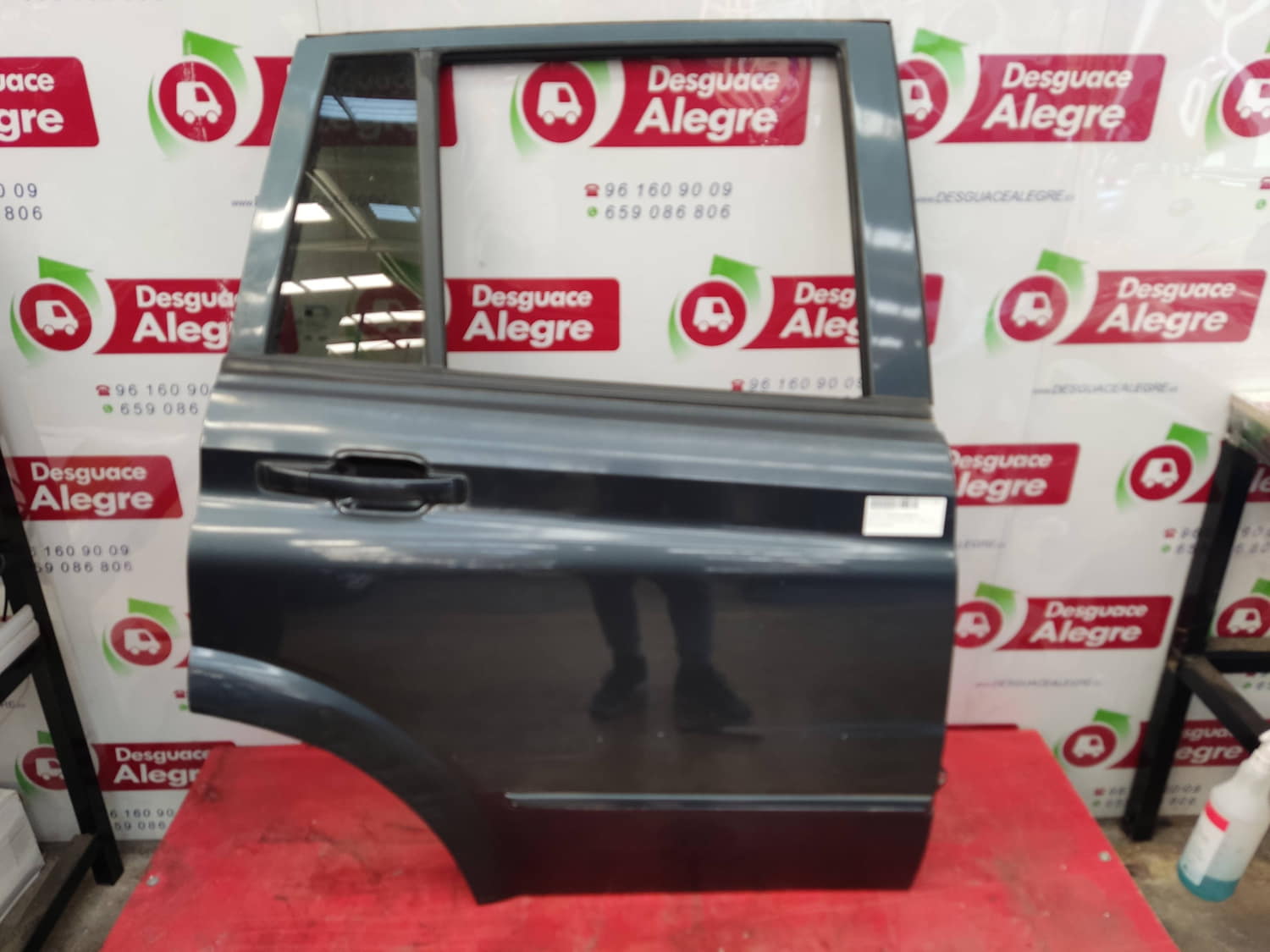 SSANGYONG KYRON PUERTA TRASERA DERECHA SSANGYONG KYRON PUERTA TRASERA DERECHA