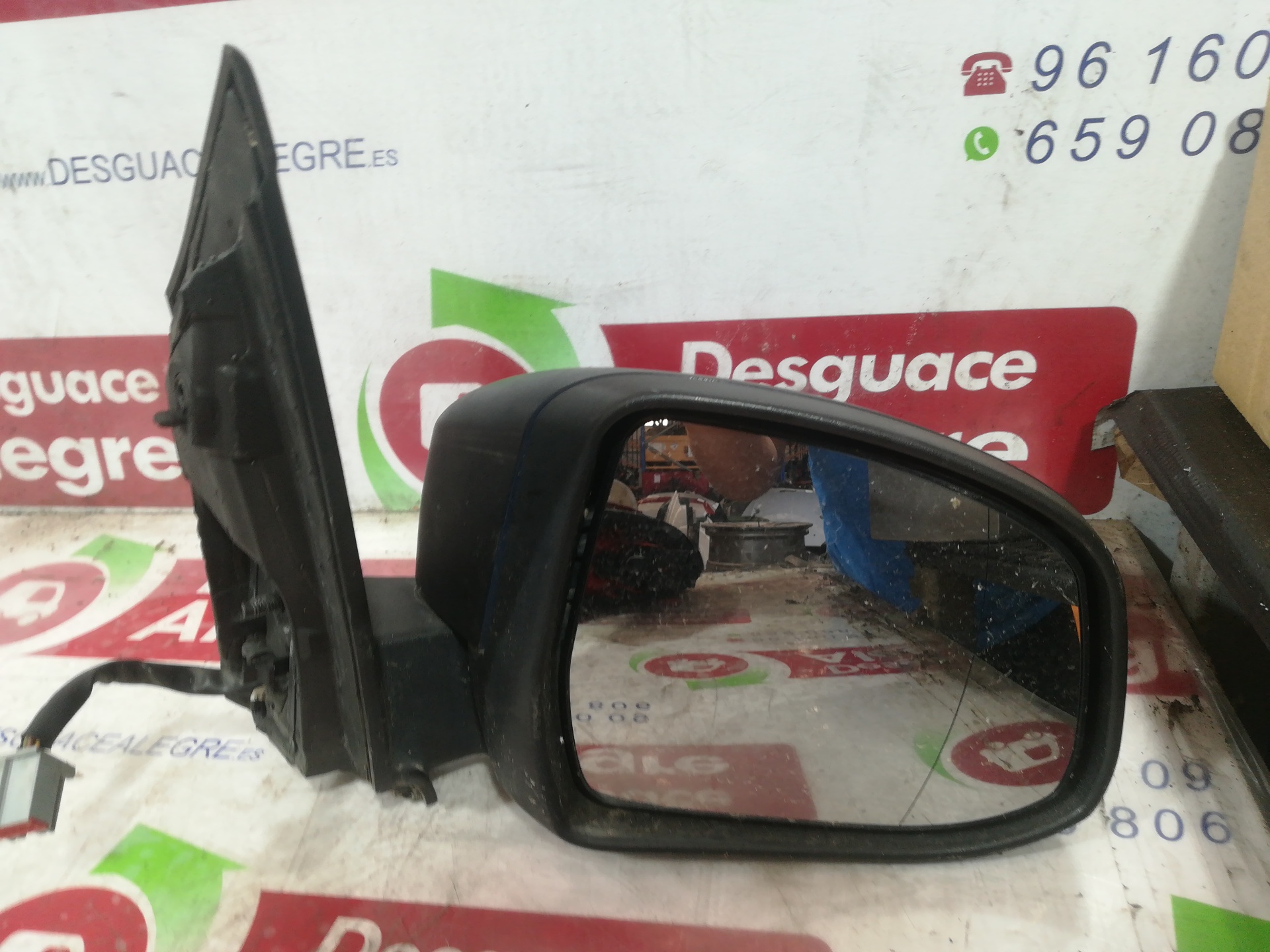 FORD FOCUS BERLINA RETROVISOR DERECHO FORD FOCUS BERLINA RETROVISOR DERECHO