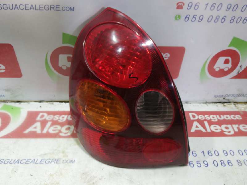TOYOTA COROLLA PILOTO TRASERO IZQUIERDO TOYOTA COROLLA PILOTO TRASERO IZQUIERDO