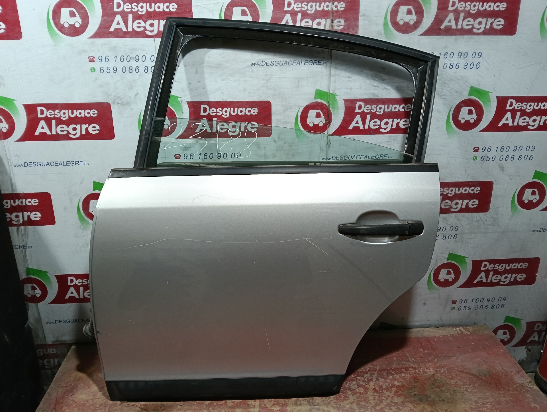 CITROEN C4 BERLINA PUERTA TRASERA IZQUIERDA CITROEN C4 BERLINA PUERTA TRASERA IZQUIERDA
