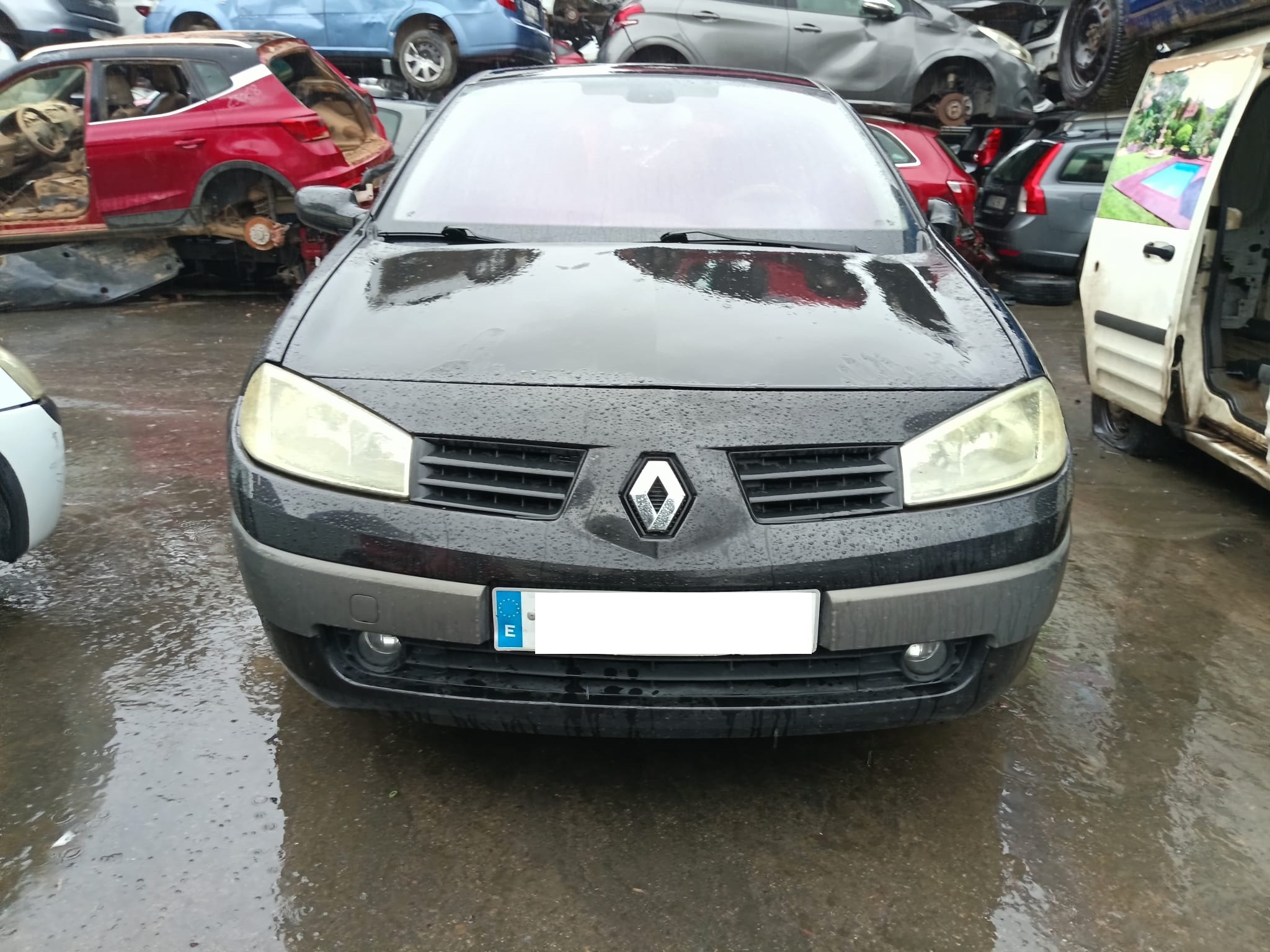 RENAULT MEGANE II BERLINA 5P REFUERZO PARAGOLPES DELANTERO RENAULT MEGANE II BERLINA 5P REFUERZO PARAGOLPES DELANTERO