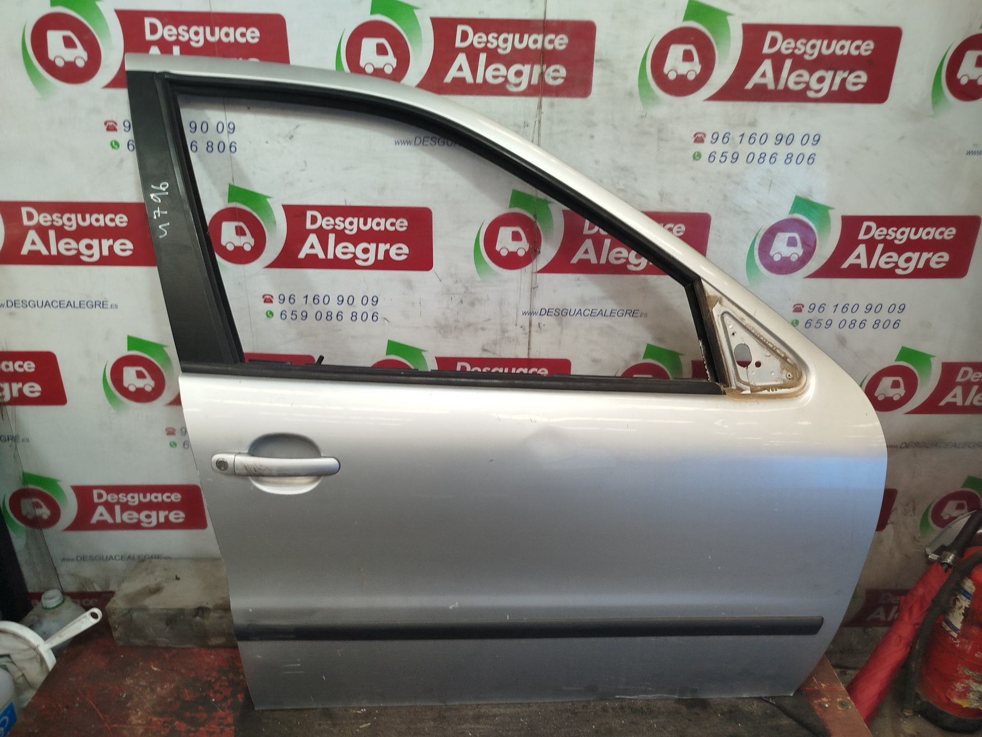 SEAT TOLEDO PUERTA DELANTERA DERECHA SEAT TOLEDO PUERTA DELANTERA DERECHA