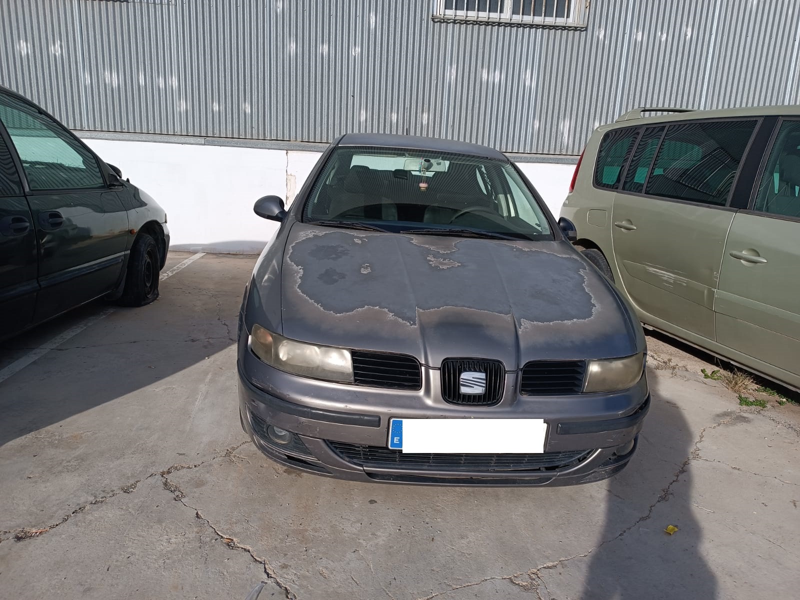 SEAT LEON REFUERZO PARAGOLPES TRASERO SEAT LEON REFUERZO PARAGOLPES TRASERO