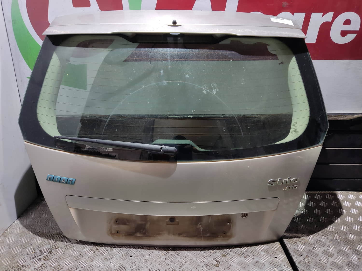 FIAT STILO PORTON TRASERO FIAT STILO PORTON TRASERO
