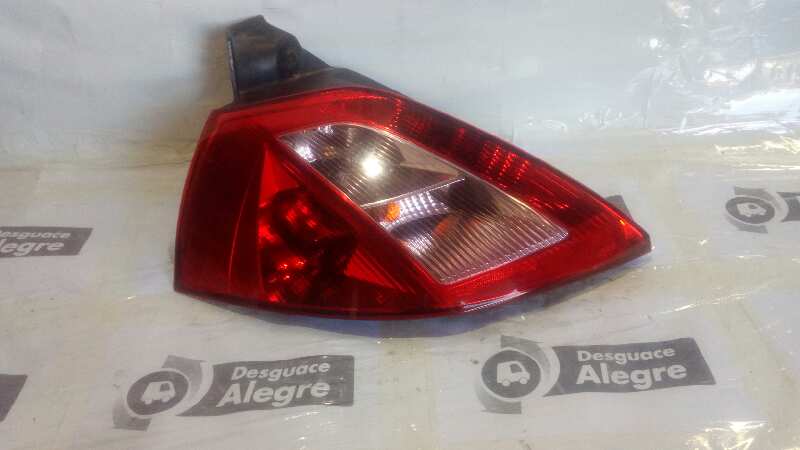 RENAULT MEGANE II BERLINA 5P PILOTO TRASERO IZQUIERDO RENAULT MEGANE II BERLINA 5P PILOTO TRASERO IZQUIERDO