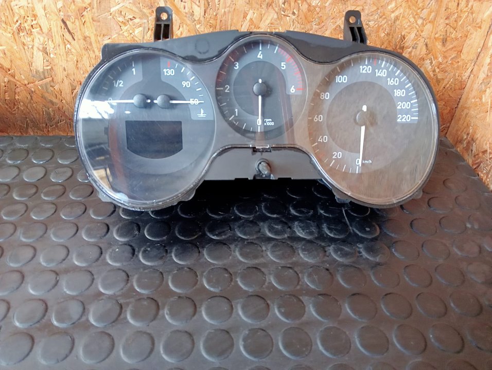 Veh&iacute;culo, Recicauto Desguaces