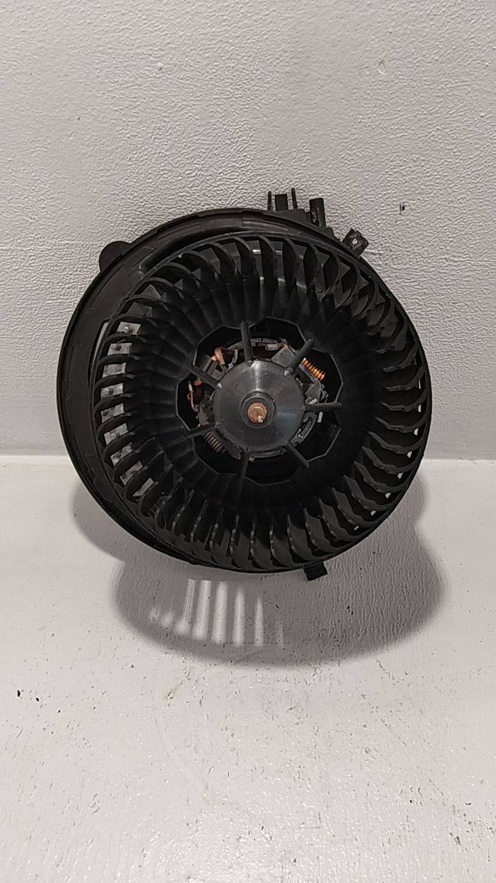 Veh&iacute;culo, Recicauto Desguaces