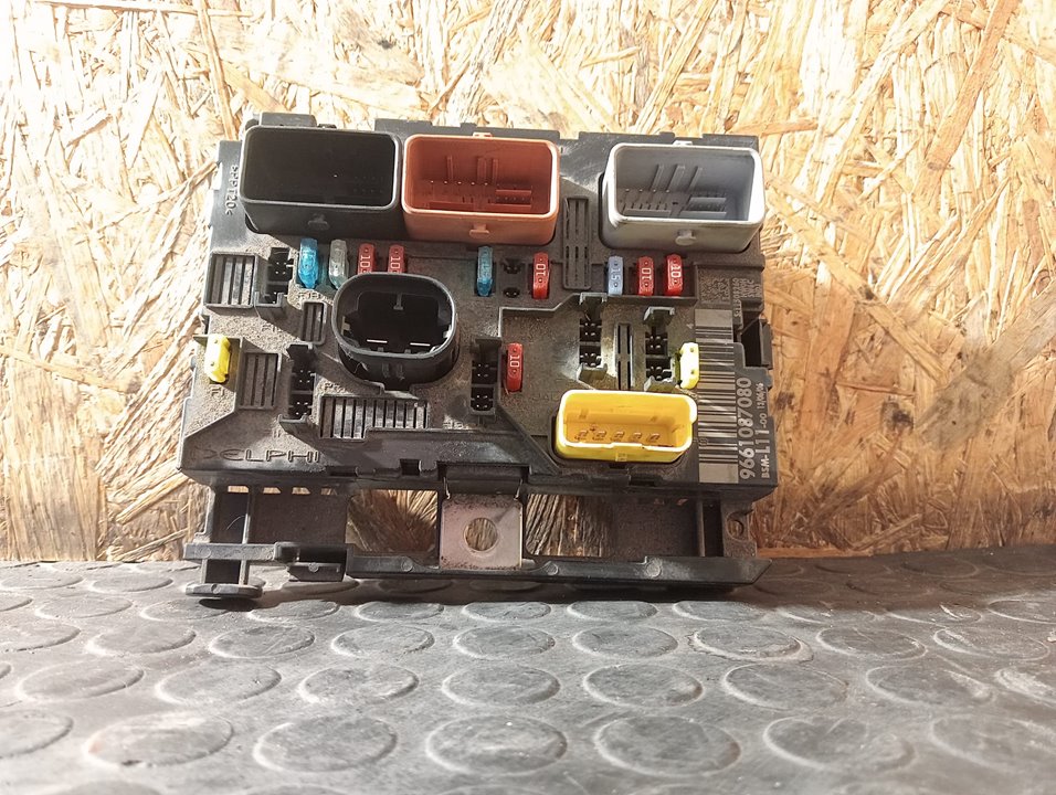 Veh&iacute;culo, Recicauto Desguaces