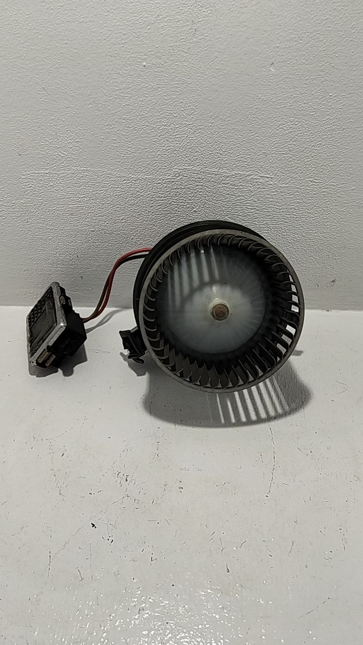 Veh&iacute;culo, Recicauto Desguaces