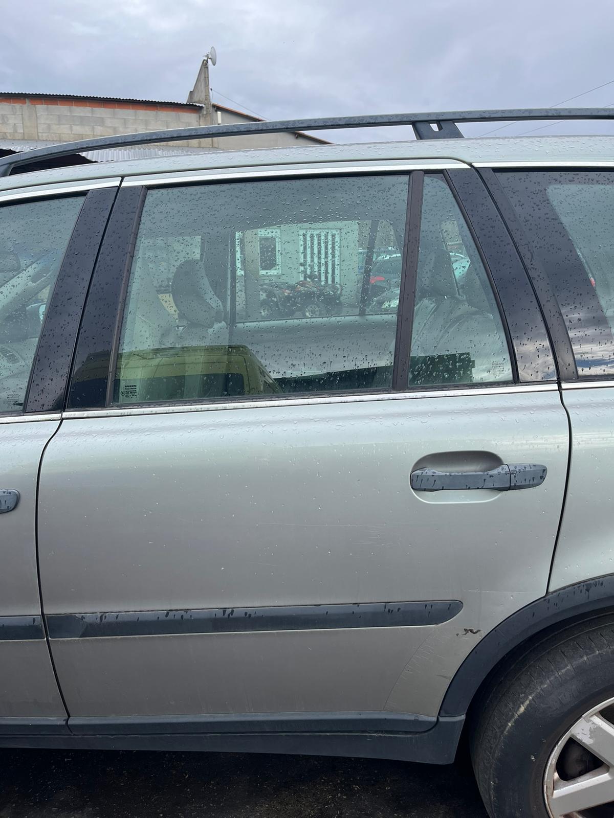  PUERTA TRASERA IZQUIERDA VOLVO XC90 2004 6061 devimagesvext/fa6623dd-d18d-43a2-9112-2c7826f331a7/migcrv/imagenes/000/000/003/000000003643.jpeg
