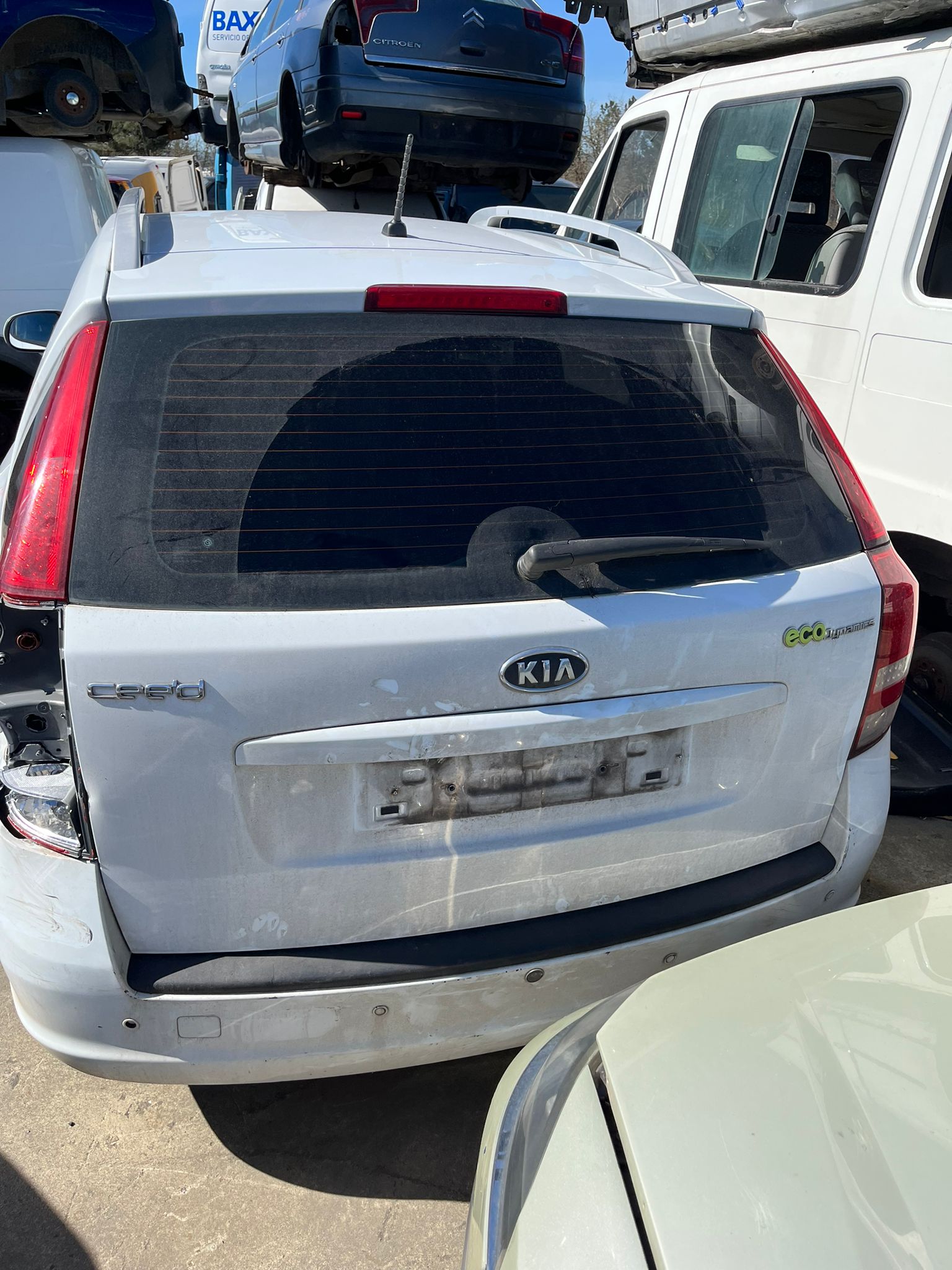  CAJA CAMBIOS KIA CEED 2010  Caja de cambios 6-marcha 2651 devimagesvext/fa6623dd-d18d-43a2-9112-2c7826f331a7/migcrv/imagenes/000/000/003/000000003685.jpeg