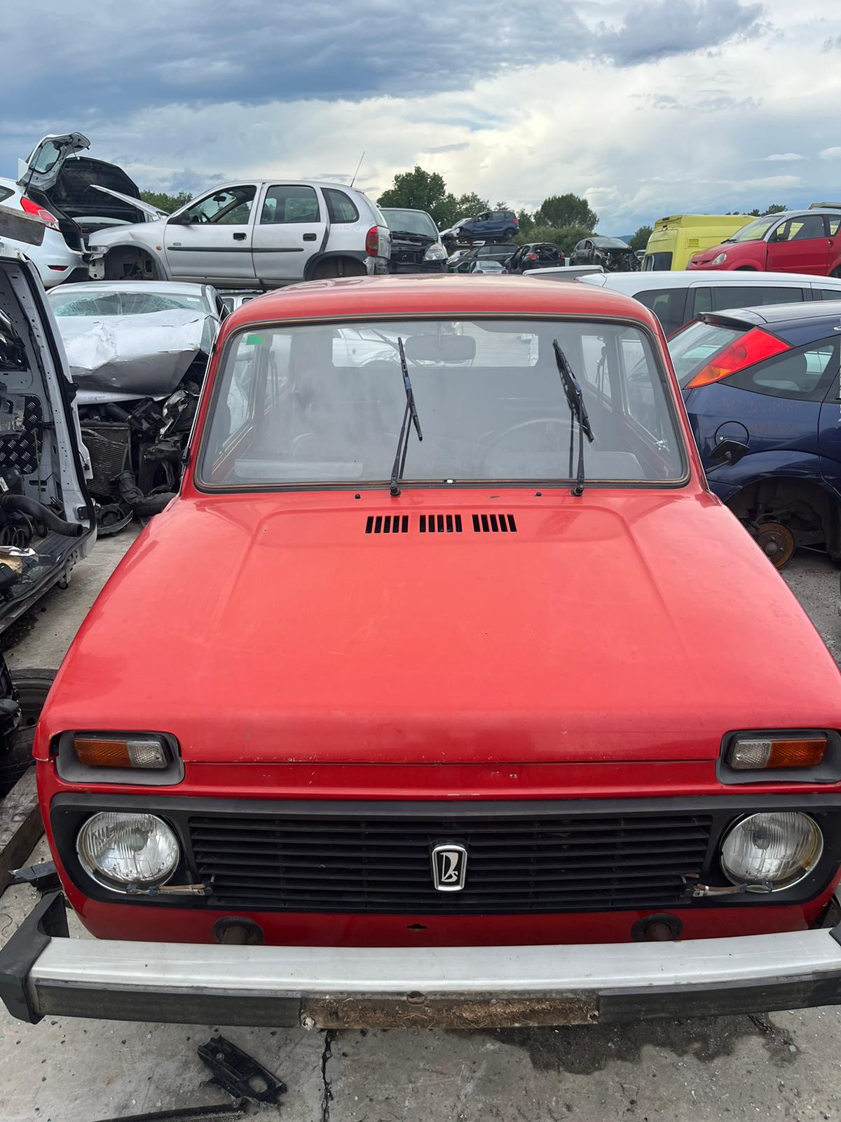   LADA NIVA 1993 59 devimagesvext/fa6623dd-d18d-43a2-9112-2c7826f331a7/migcrv/imagenes/000/000/004/000000004875.jpeg