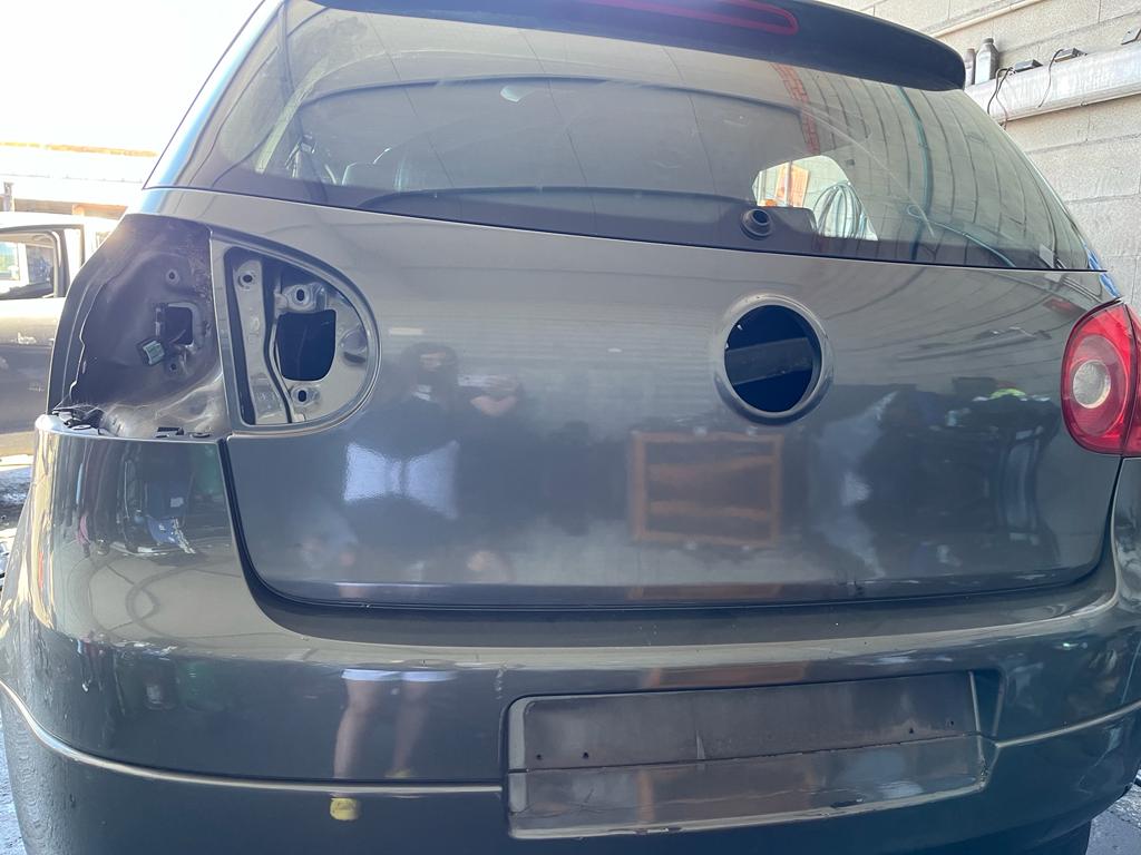  PILOTO TRASERO DERECHO INTERIOR VOLKSWAGEN GOLF V 2005 1561 devimagesvext/fa6623dd-d18d-43a2-9112-2c7826f331a7/migcrv/imagenes/000/000/005/000000005296.jpeg