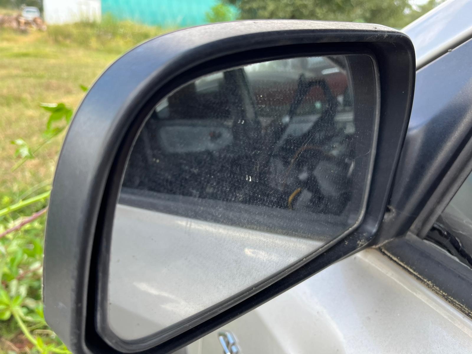  RETROVISOR IZQUIERDO HYUNDAI TUCSON 2010 6517 devimagesvext/fa6623dd-d18d-43a2-9112-2c7826f331a7/migcrv/imagenes/000/000/005/000000005660.jpeg
