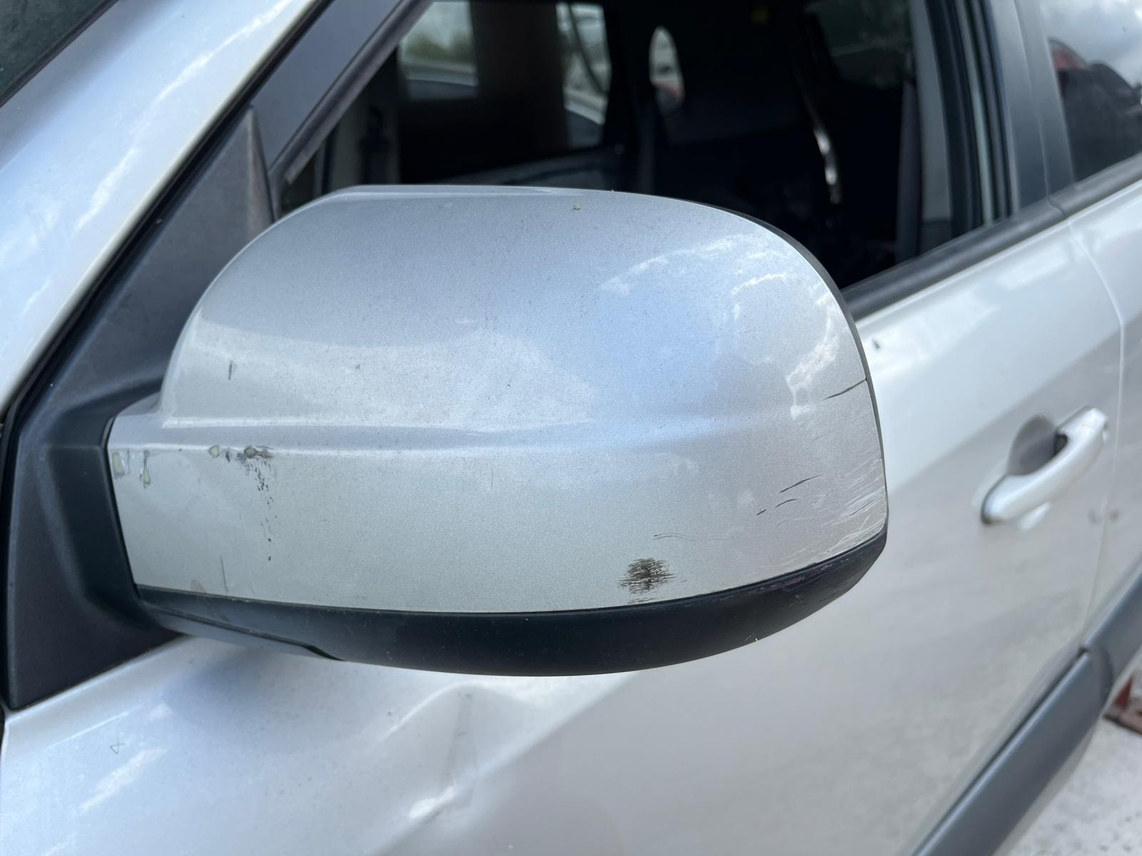  RETROVISOR DERECHO HYUNDAI TUCSON 2010 6077 devimagesvext/fa6623dd-d18d-43a2-9112-2c7826f331a7/migcrv/imagenes/000/000/005/000000005672.jpeg