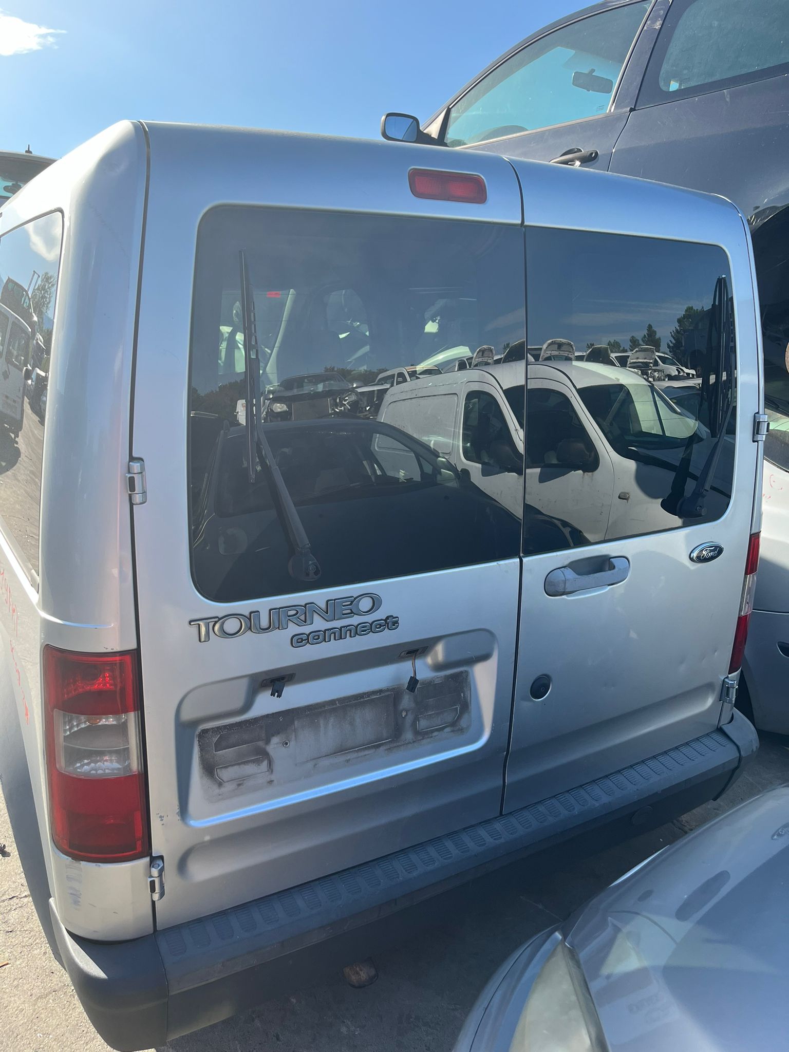  PILOTO TRASERO IZQUIERDO FORD TRANSIT CONNECT 2007 800 devimagesvext/fa6623dd-d18d-43a2-9112-2c7826f331a7/migcrv/imagenes/000/000/008/000000008736.jpeg