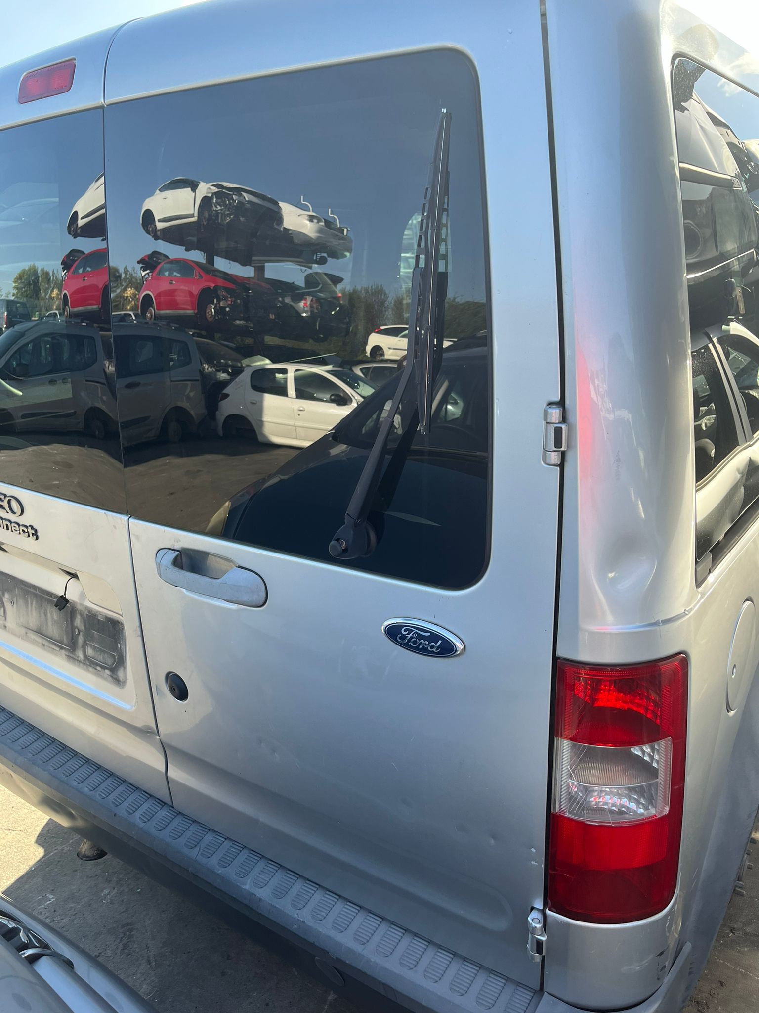  PORTON TRASERO DERECHO FORD TRANSIT CONNECT 2007 7211 devimagesvext/fa6623dd-d18d-43a2-9112-2c7826f331a7/migcrv/imagenes/000/000/008/000000008742.jpeg