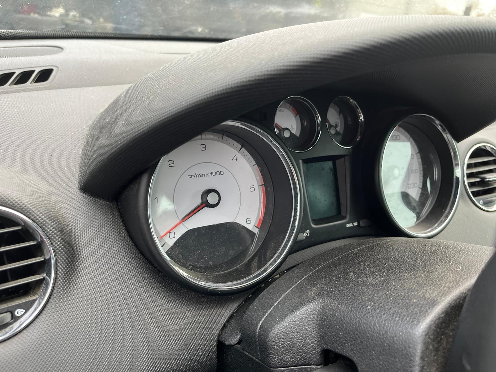  CUADRO INSTRUMENTOS PEUGEOT 308 2009 3272 devimagesvext/fa6623dd-d18d-43a2-9112-2c7826f331a7/migcrv/imagenes/000/000/011/000000011754.jpeg