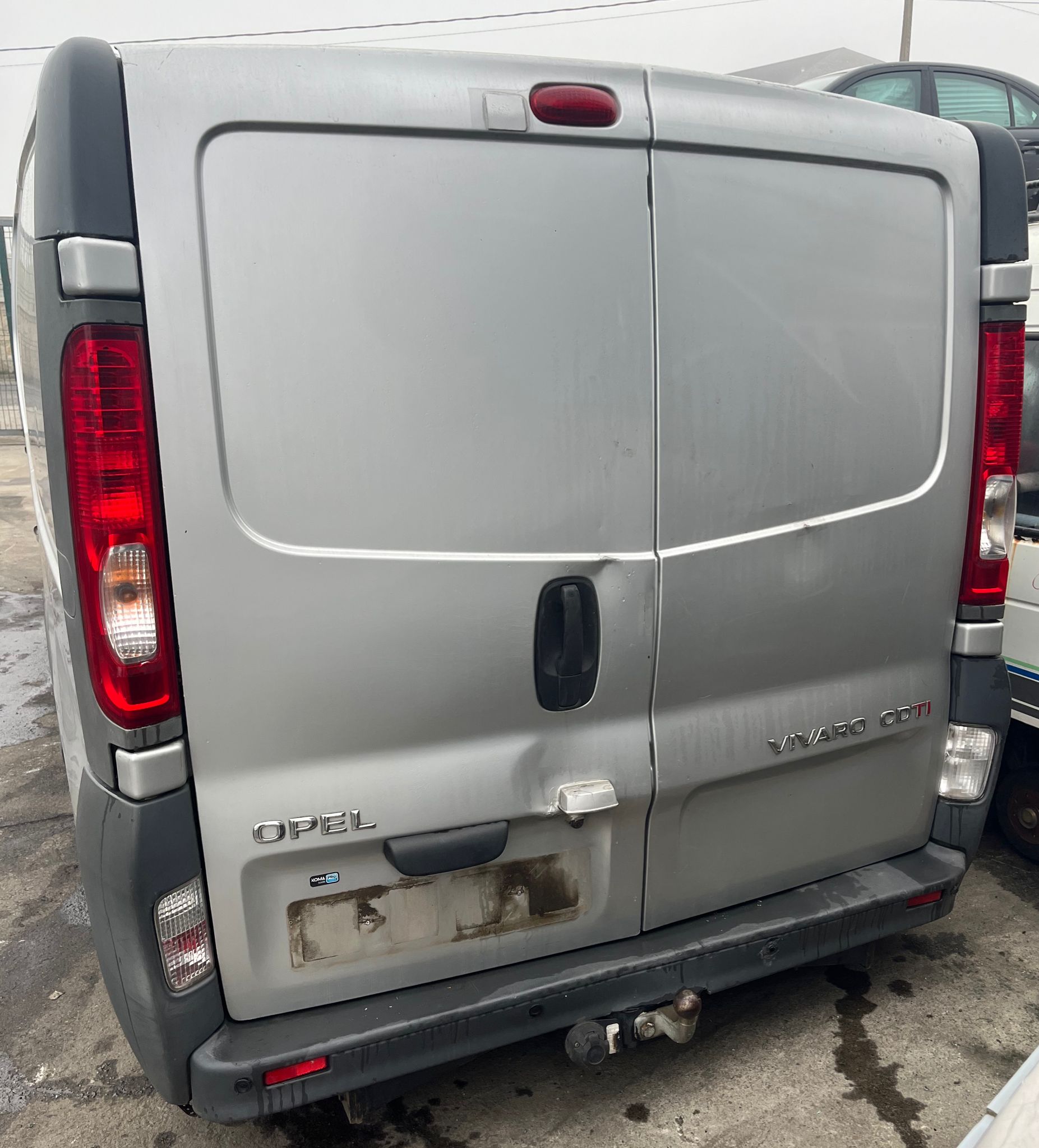  CONDENSADOR RADIADOR AIRE ACONDICIONADO OPEL VIVARO FURGÓNCOMBI 2007 3560 devimagesvext/fa6623dd-d18d-43a2-9112-2c7826f331a7/migcrv/imagenes/000/000/013/000000013286.jpeg