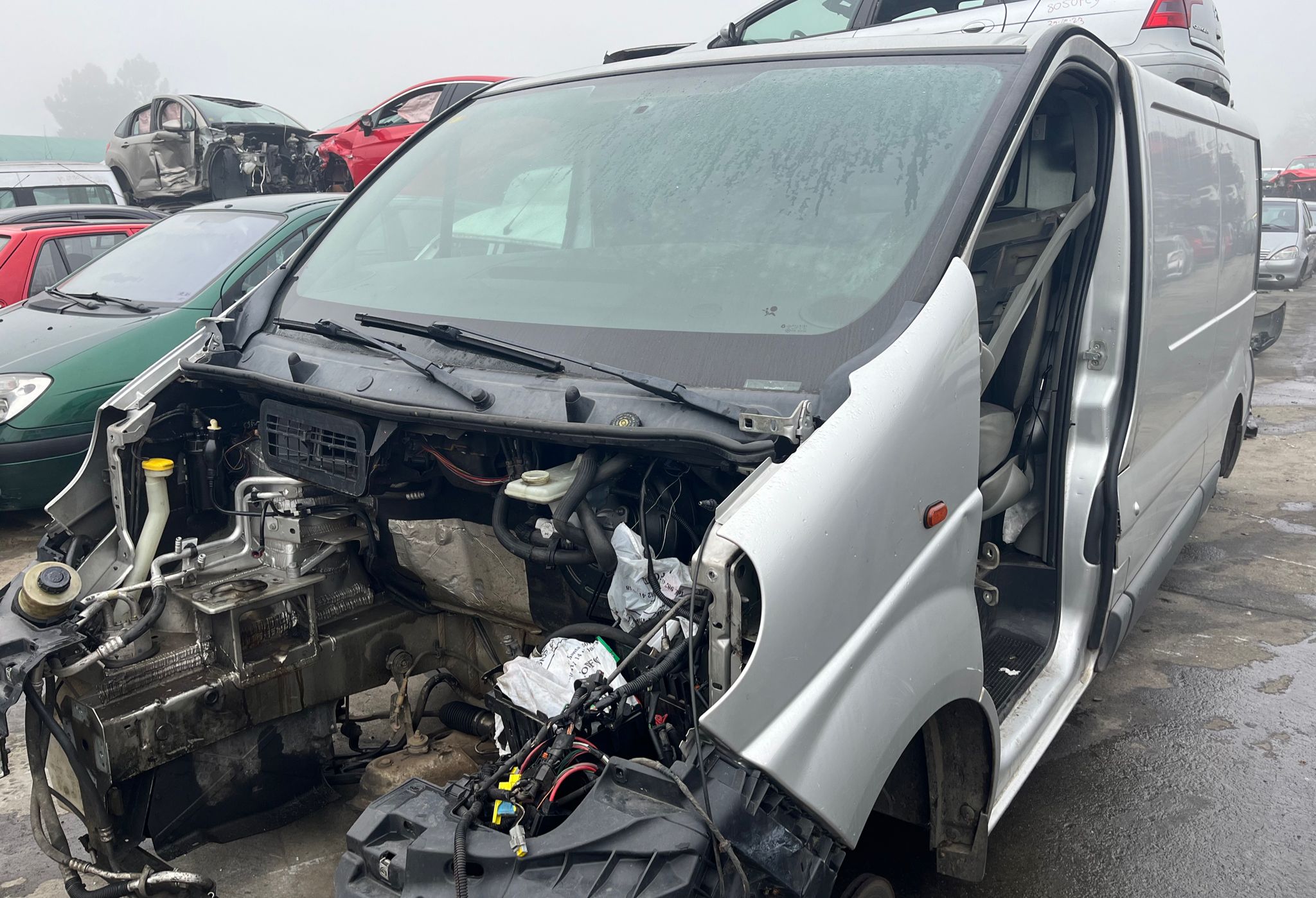  CONDENSADOR RADIADOR AIRE ACONDICIONADO OPEL VIVARO FURGÓNCOMBI 2007 3560 devimagesvext/fa6623dd-d18d-43a2-9112-2c7826f331a7/migcrv/imagenes/000/000/013/000000013288.jpeg