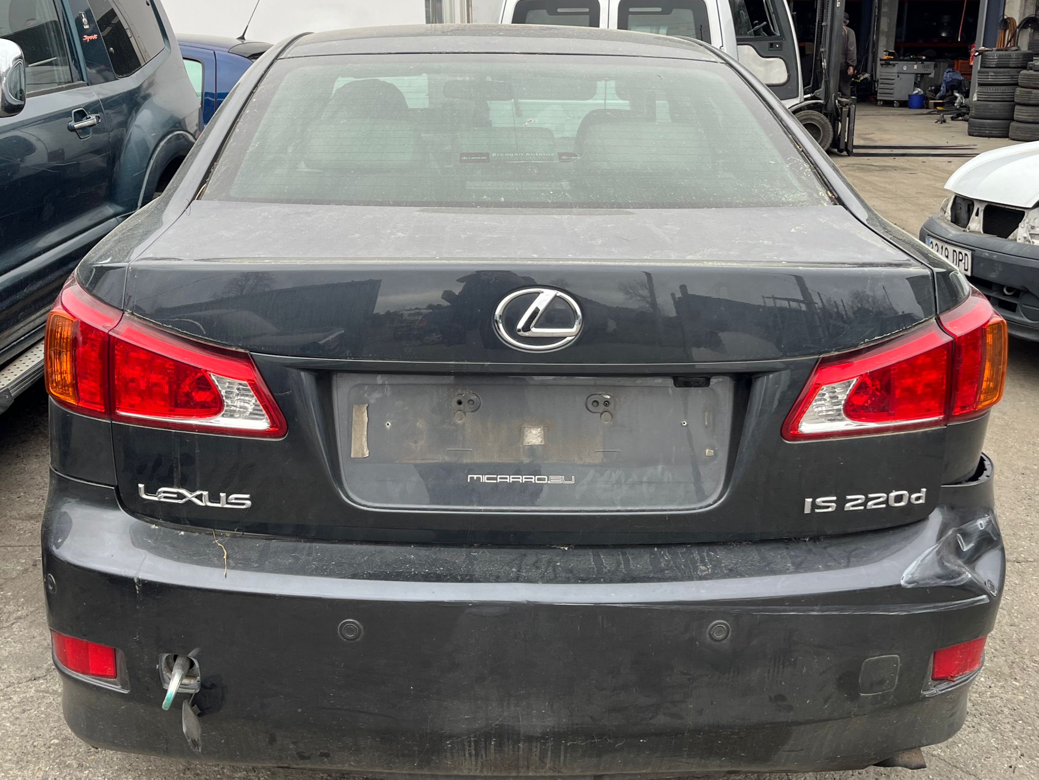  TAPA MALETERO LEXUS IS 2010 7271 devimagesvext/fa6623dd-d18d-43a2-9112-2c7826f331a7/migcrv/imagenes/000/000/013/000000013836.jpeg