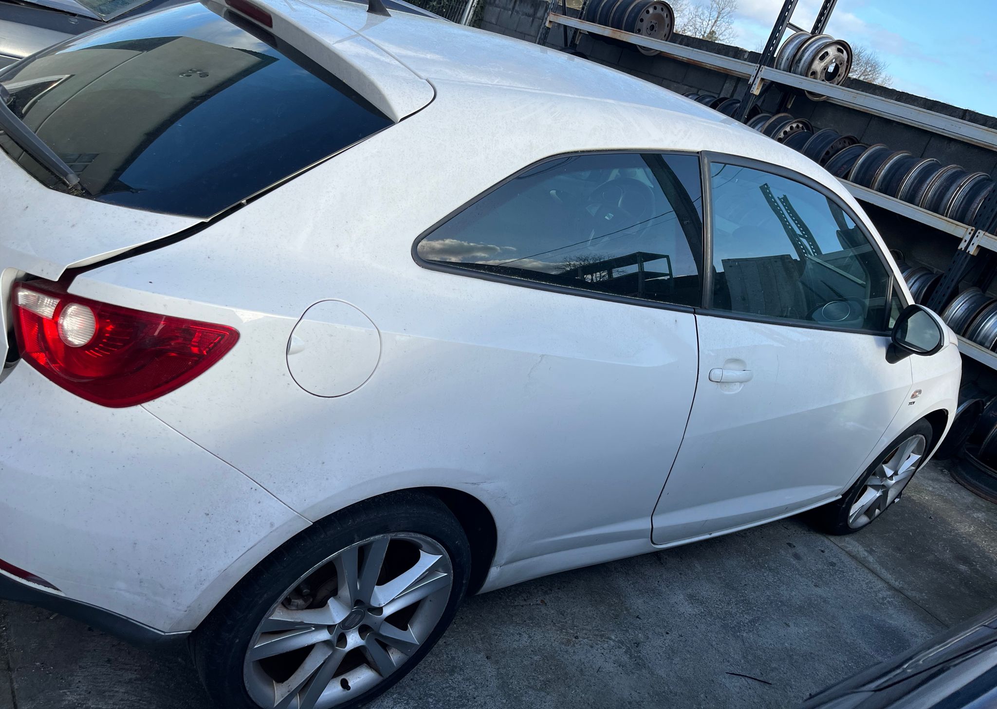   SEAT IBIZA SC 2010 2521 devimagesvext/fa6623dd-d18d-43a2-9112-2c7826f331a7/migcrv/imagenes/000/000/014/000000014182.jpeg