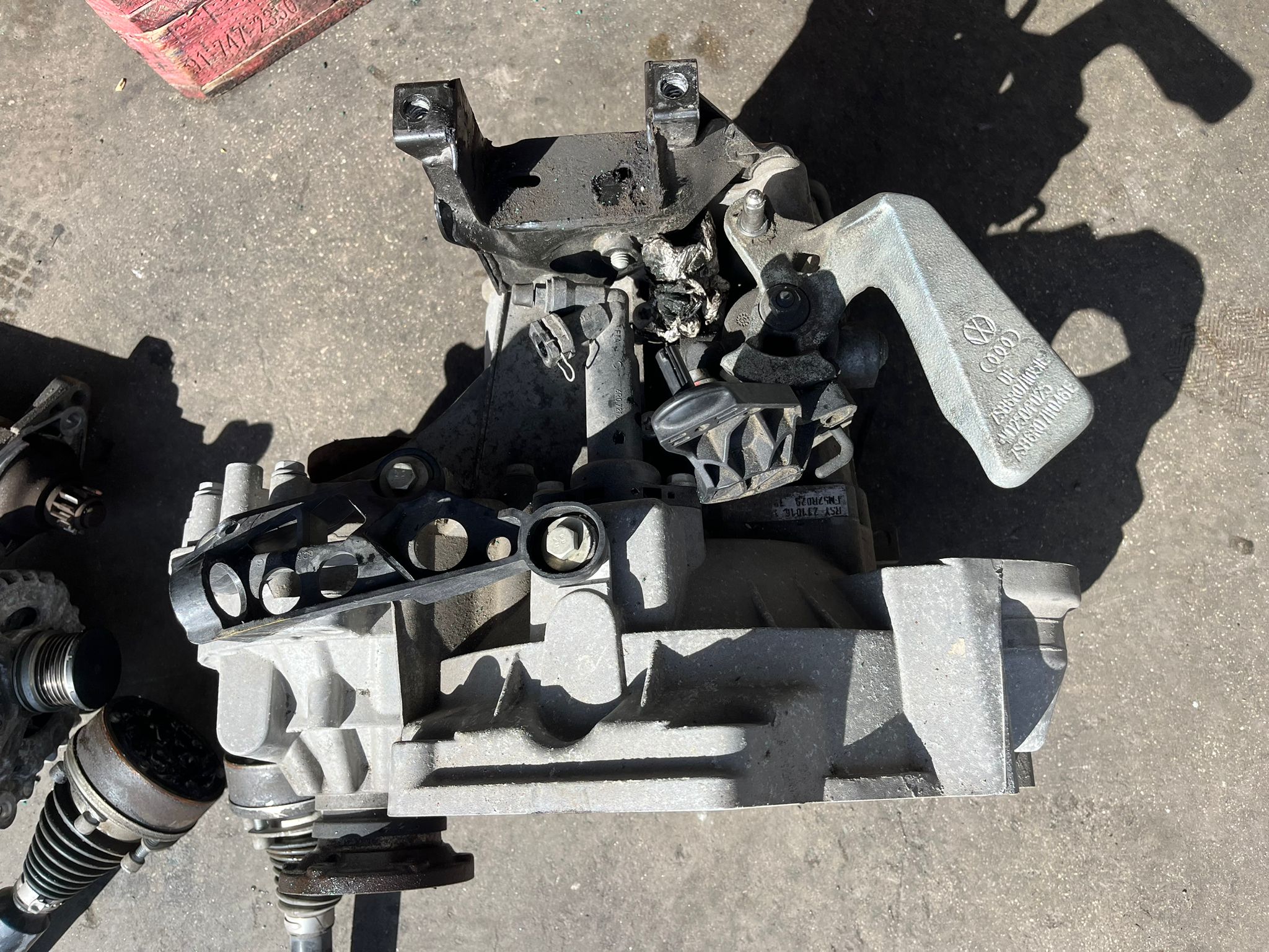 RSY CAJA CAMBIOS AUDI A1 SPORTBACK 2017  Caja de cambios 6-marcha 2439 devimagesvext/fa6623dd-d18d-43a2-9112-2c7826f331a7/migcrv/imagenes/000/000/014/000000014416.jpeg