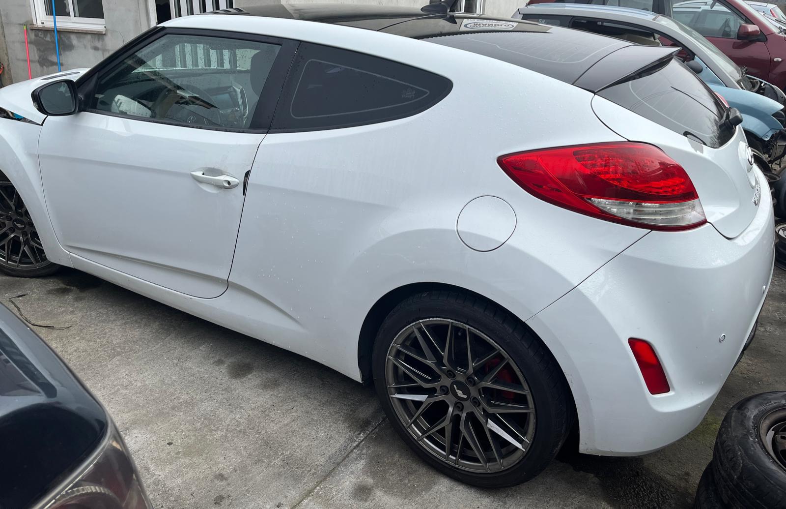  CAJA CAMBIOS HYUNDAI VELOSTER 2011  Caja de cambios 6-marcha 2660 devimagesvext/fa6623dd-d18d-43a2-9112-2c7826f331a7/migcrv/imagenes/000/000/014/000000014614.jpeg