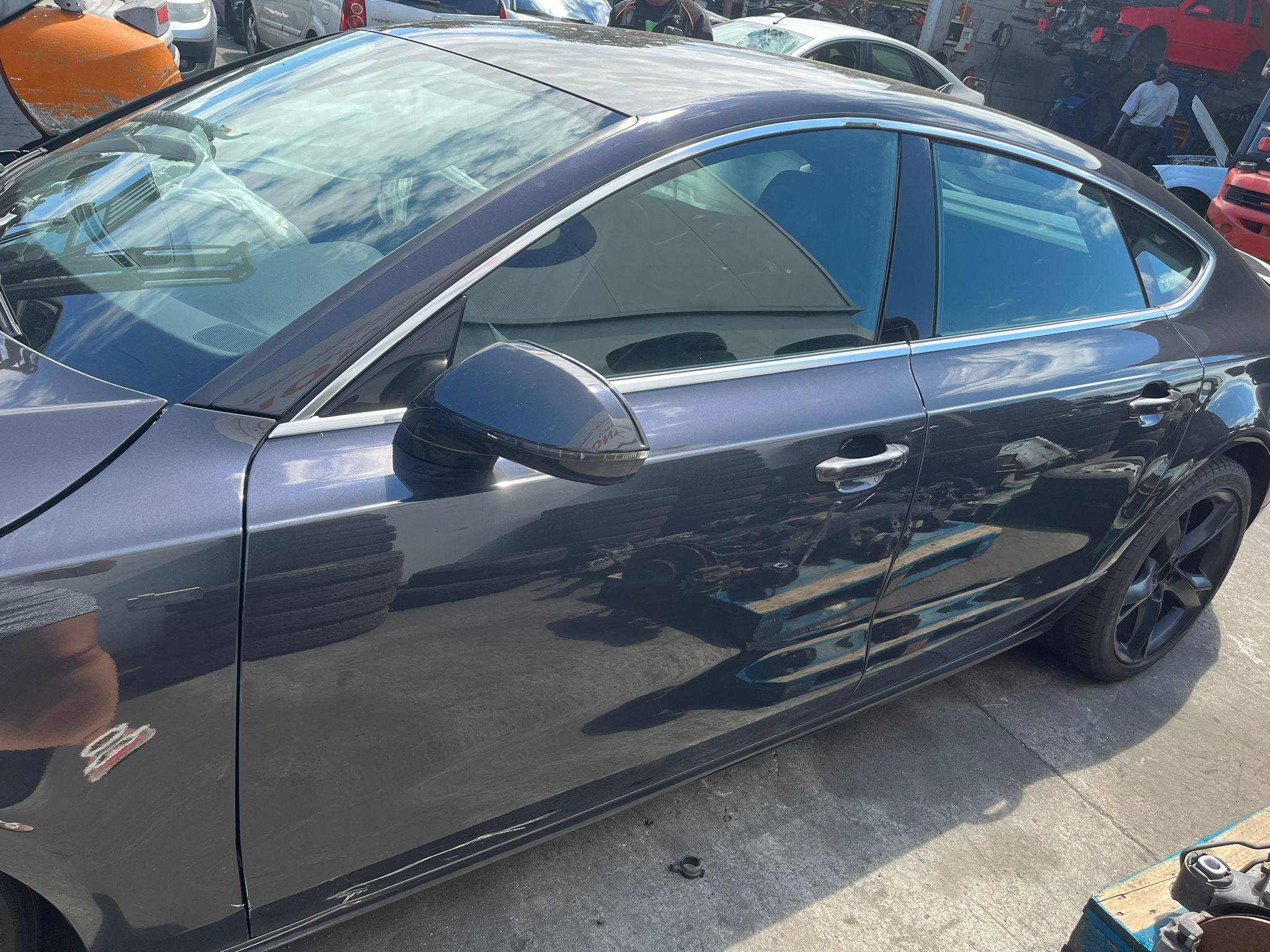   AUDI A7 SPORTBACK 2010 2096 devimagesvext/fa6623dd-d18d-43a2-9112-2c7826f331a7/migcrv/imagenes/000/000/014/000000014718.jpeg