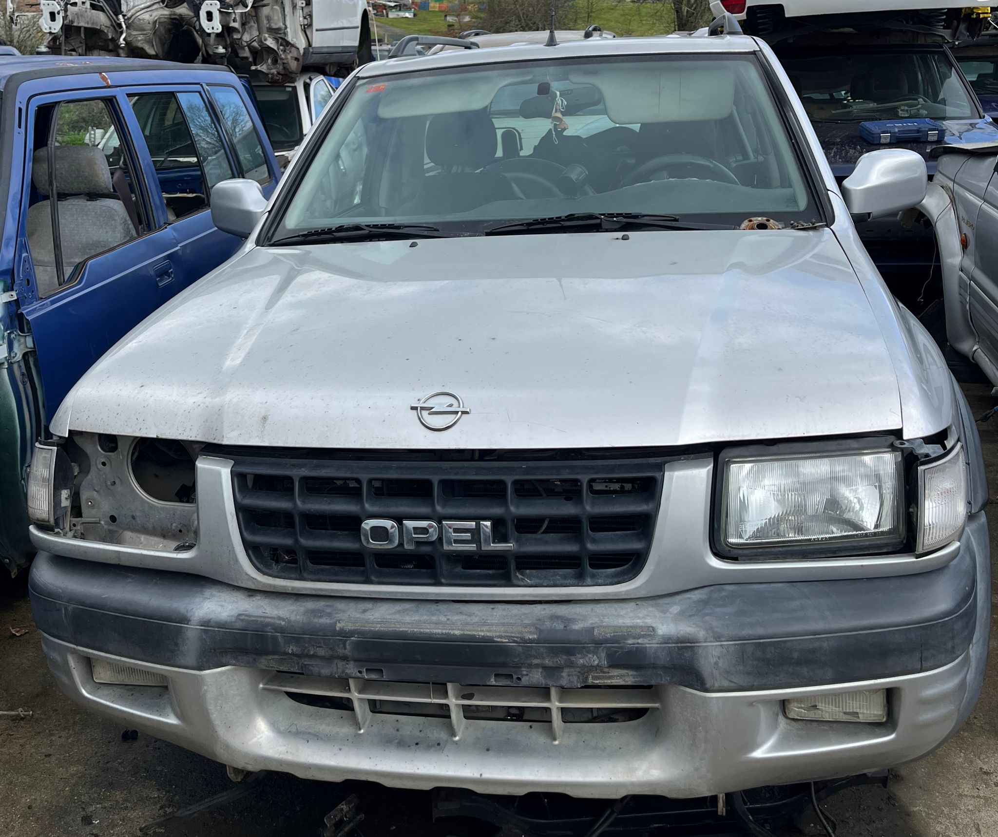   OPEL FRONTERA B 2000 2465 devimagesvext/fa6623dd-d18d-43a2-9112-2c7826f331a7/migcrv/imagenes/000/000/014/000000014734.jpeg