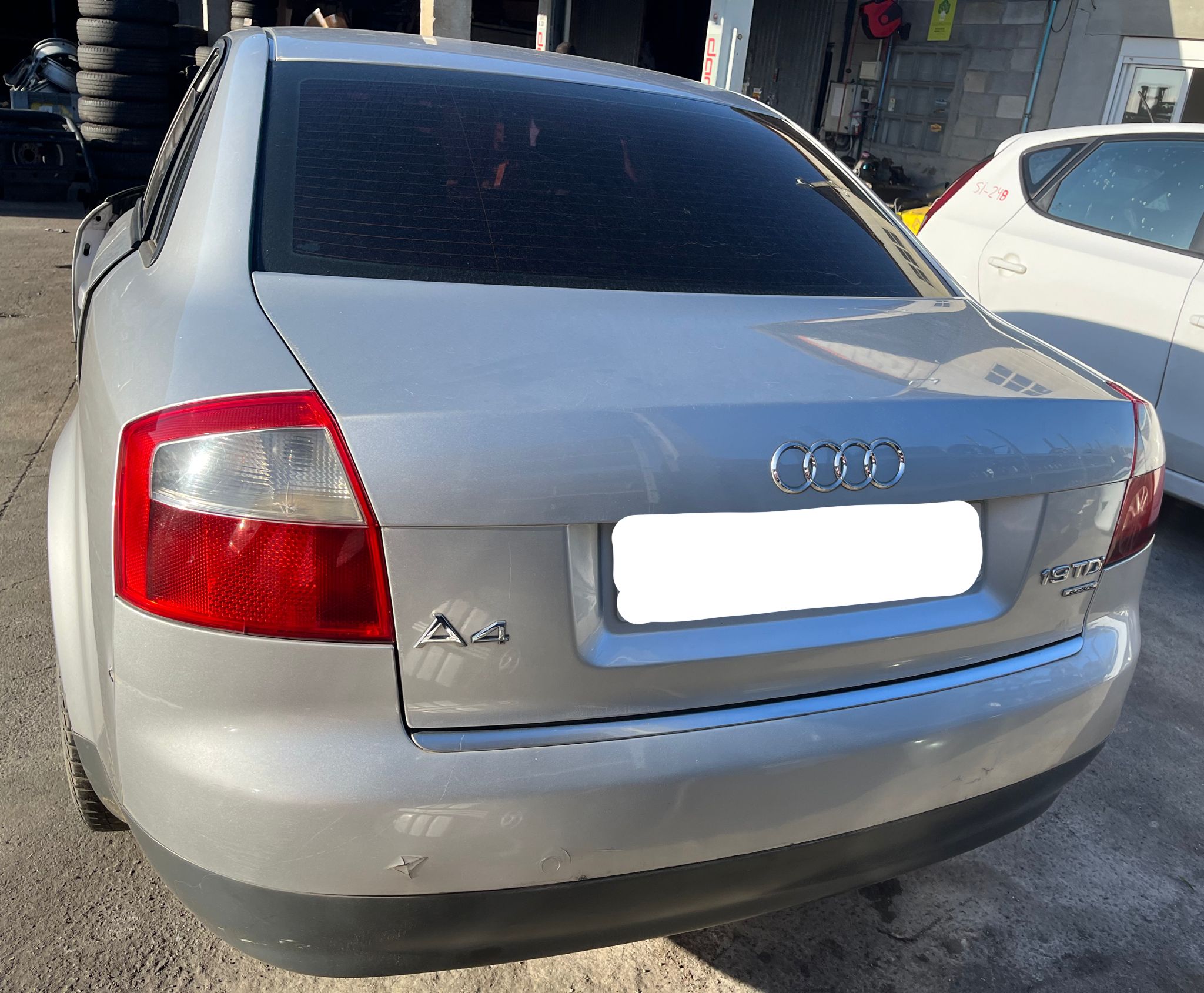  CUADRO INSTRUMENTOS AUDI A4 BERLINA 2002 3120 devimagesvext/fa6623dd-d18d-43a2-9112-2c7826f331a7/migcrv/imagenes/000/000/014/000000014890.jpeg