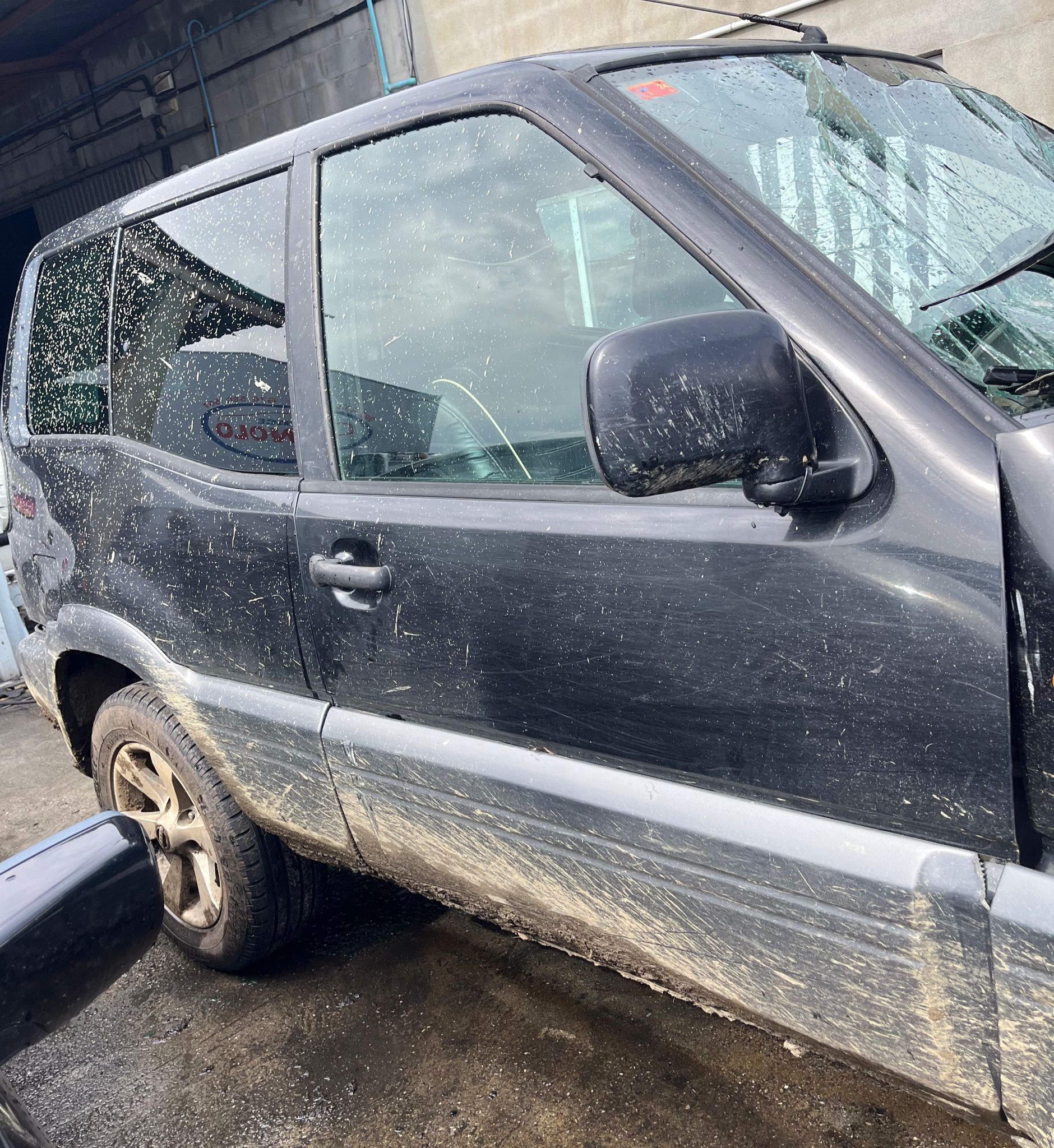  CAJA CAMBIOS NISSAN TERRANO II 2007  Caja de cambios 5-marcha 2592 devimagesvext/fa6623dd-d18d-43a2-9112-2c7826f331a7/migcrv/imagenes/000/000/015/000000015838.jpeg