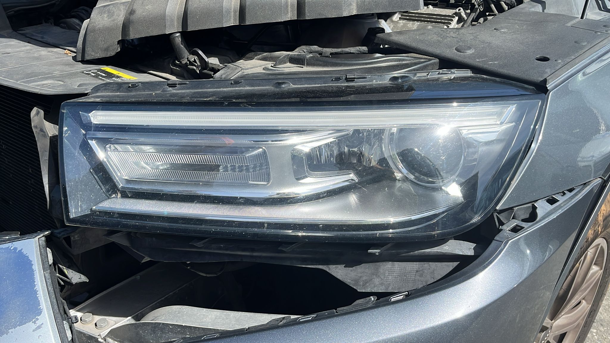  FARO IZQUIERDO AUDI Q5 2017 482 devimagesvext/fa6623dd-d18d-43a2-9112-2c7826f331a7/migcrv/imagenes/000/000/016/000000016150.jpeg