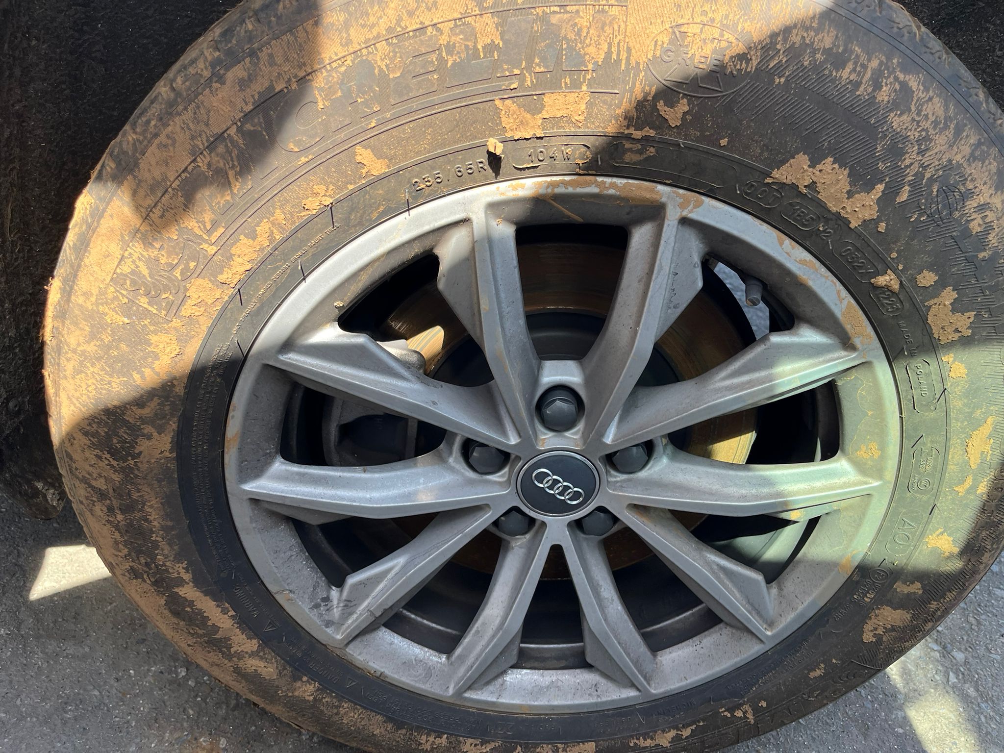   AUDI Q5 2017 2138 devimagesvext/fa6623dd-d18d-43a2-9112-2c7826f331a7/migcrv/imagenes/000/000/016/000000016226.jpeg