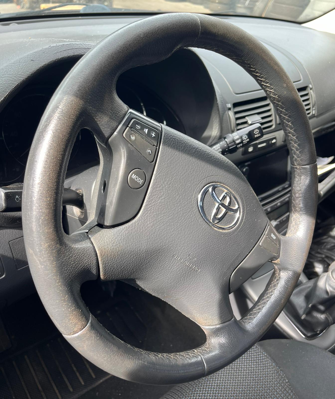  VOLANTE TOYOTA AVENSIS WAGON 2009 4902 devimagesvext/fa6623dd-d18d-43a2-9112-2c7826f331a7/migcrv/imagenes/000/000/018/000000018934.jpeg