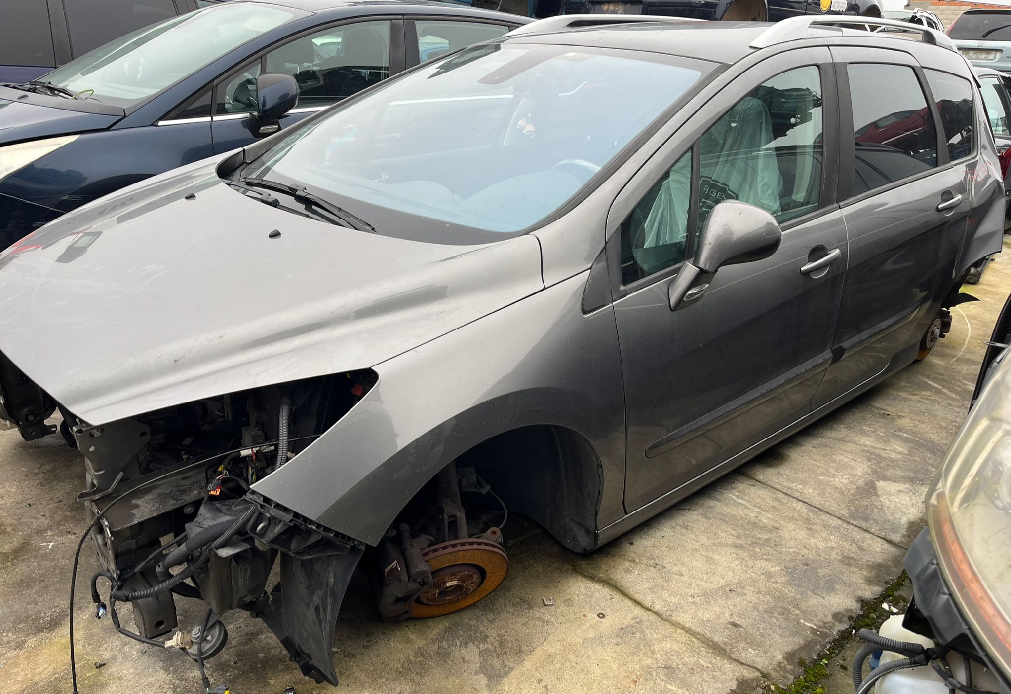  ALETA DELANTERA IZQUIERDA PEUGEOT 308 SW 2009 4050 devimagesvext/fa6623dd-d18d-43a2-9112-2c7826f331a7/migcrv/imagenes/000/000/021/000000021358.jpeg