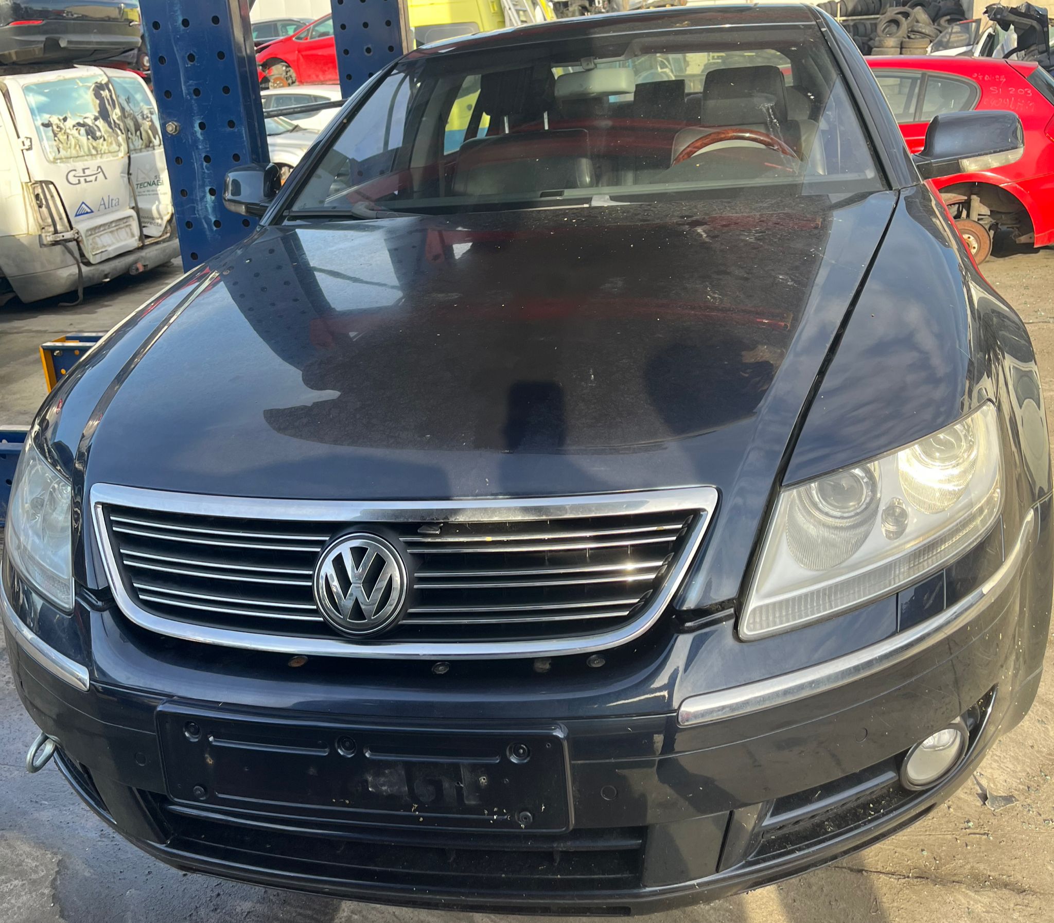   VOLKSWAGEN PHAETON 2003 2504 devimagesvext/fa6623dd-d18d-43a2-9112-2c7826f331a7/migcrv/imagenes/000/000/022/000000022700.jpeg