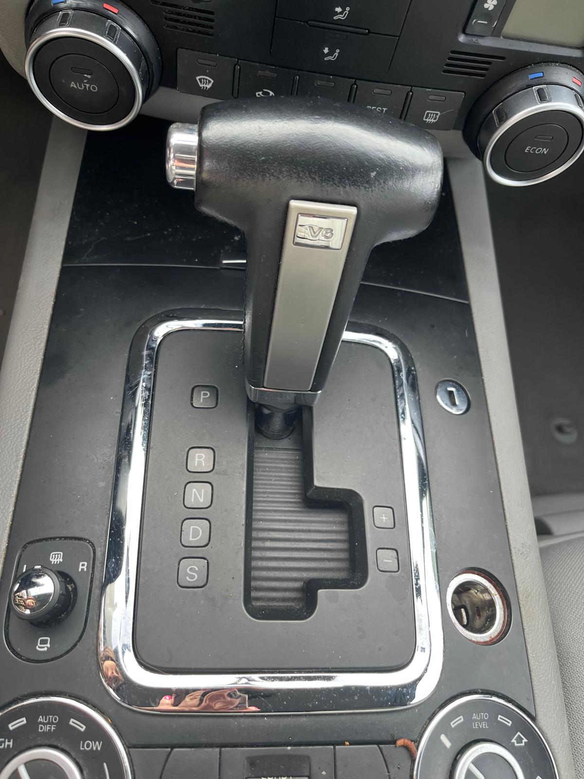   VOLKSWAGEN TOUAREG 2006 2151 devimagesvext/fa6623dd-d18d-43a2-9112-2c7826f331a7/migcrv/imagenes/000/000/023/000000023298.jpeg