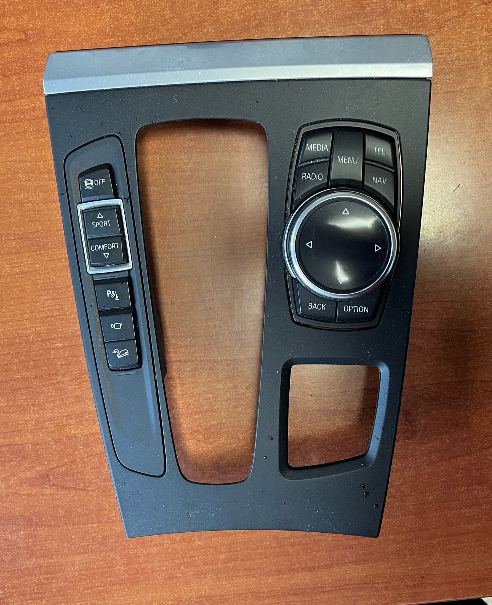   BMW X5 2014 2236 devimagesvext/fa6623dd-d18d-43a2-9112-2c7826f331a7/migcrv/imagenes/000/000/024/000000024034.jpeg